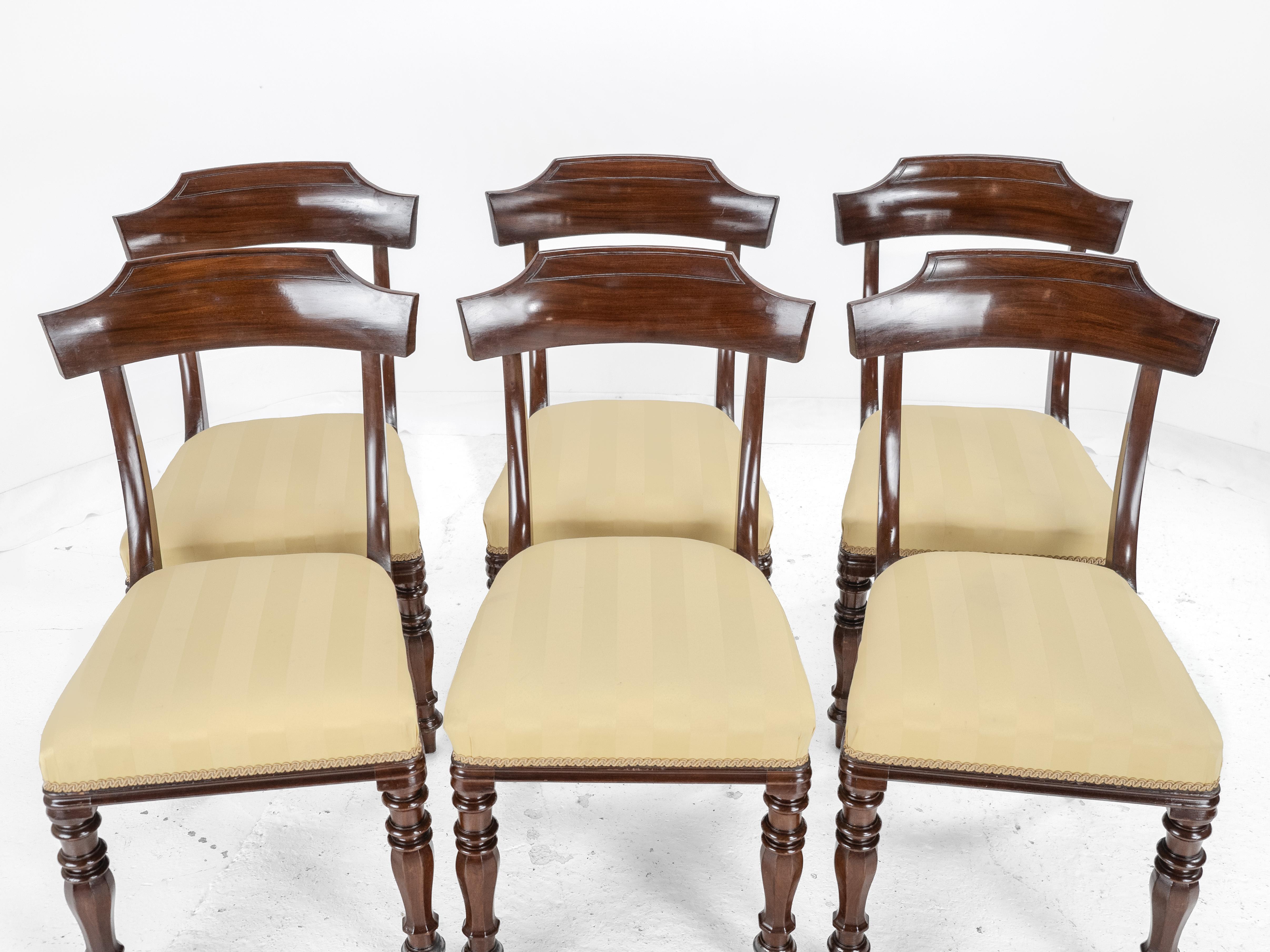 Victorian Set of 6 Mahogany Bar Back Upholstered Dining Chairs c.1870 c.19th For Sale 3