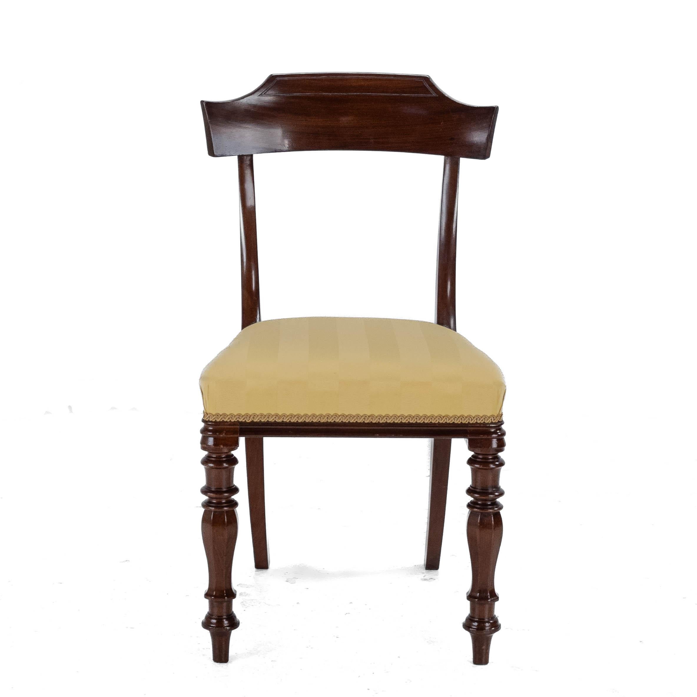 Set vittoriano di 6 sedie da pranzo imbottite con schienale a bar in mogano Circa 1870 in vendita 2