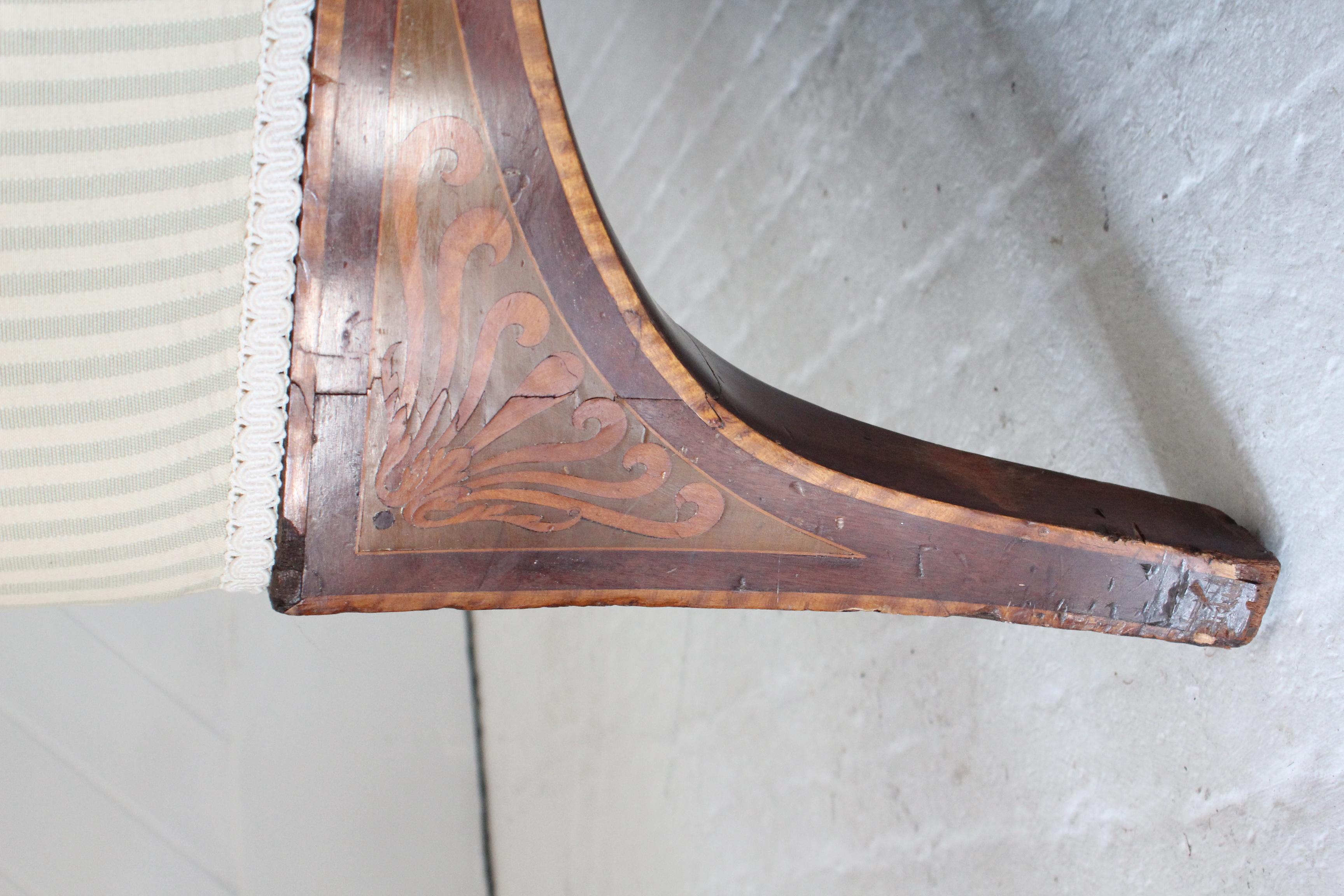 Victorian Settee With Inlay Decoration In Good Condition For Sale In Petworth, GB