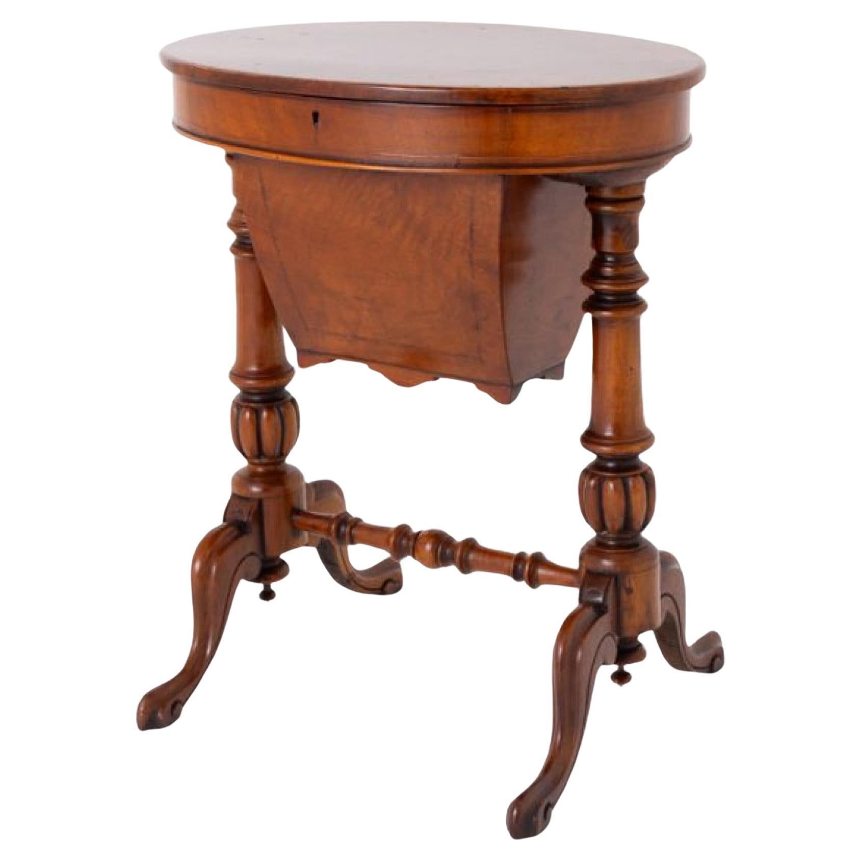 Table de couture Victorienne Ronce de Noyer Antique 1860