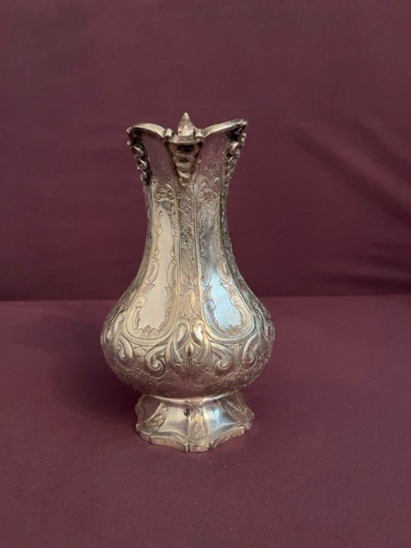 Victorian Sheffield Silver Coffee pot and Milk Jug For Sale 4