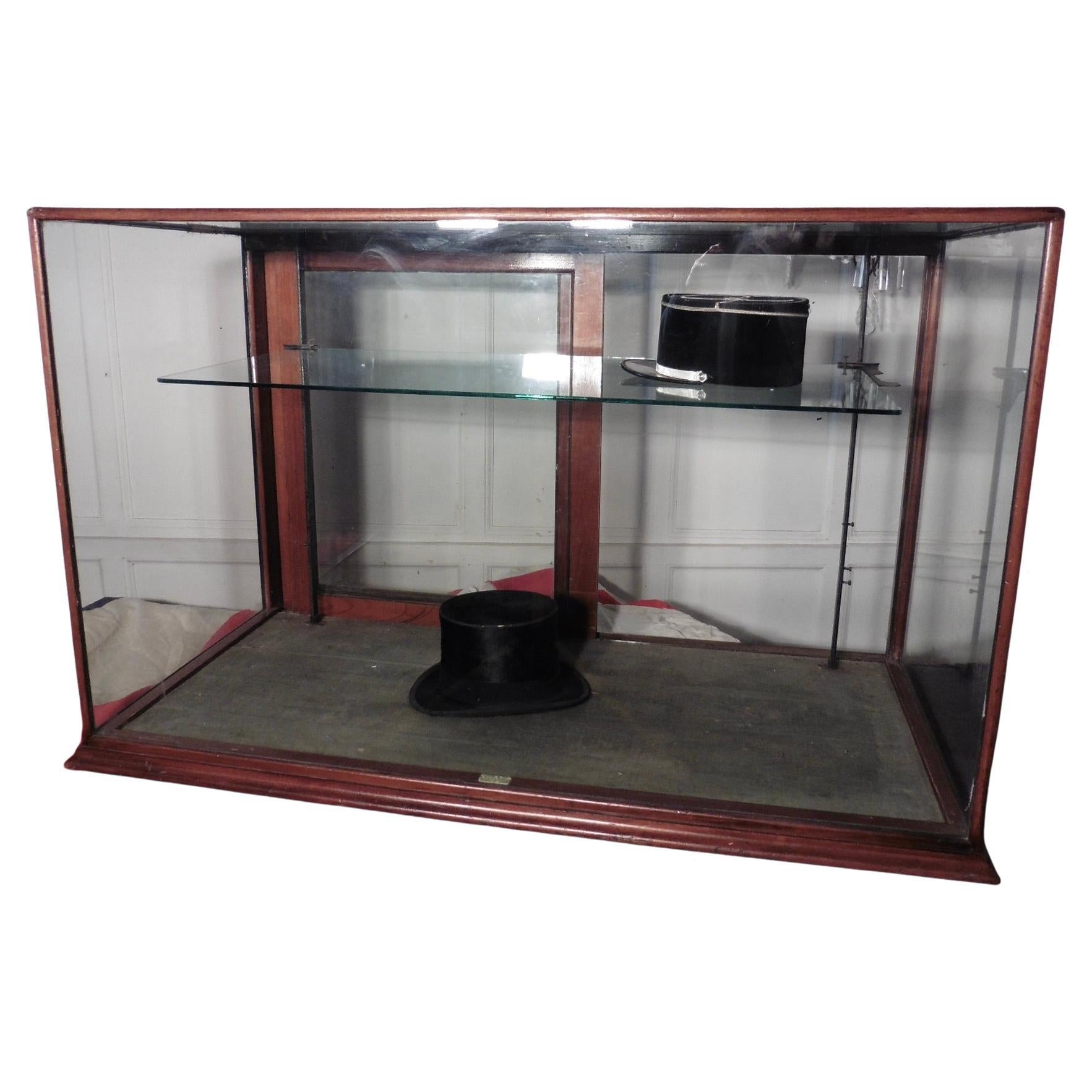 Vitrine de magasin victorienne