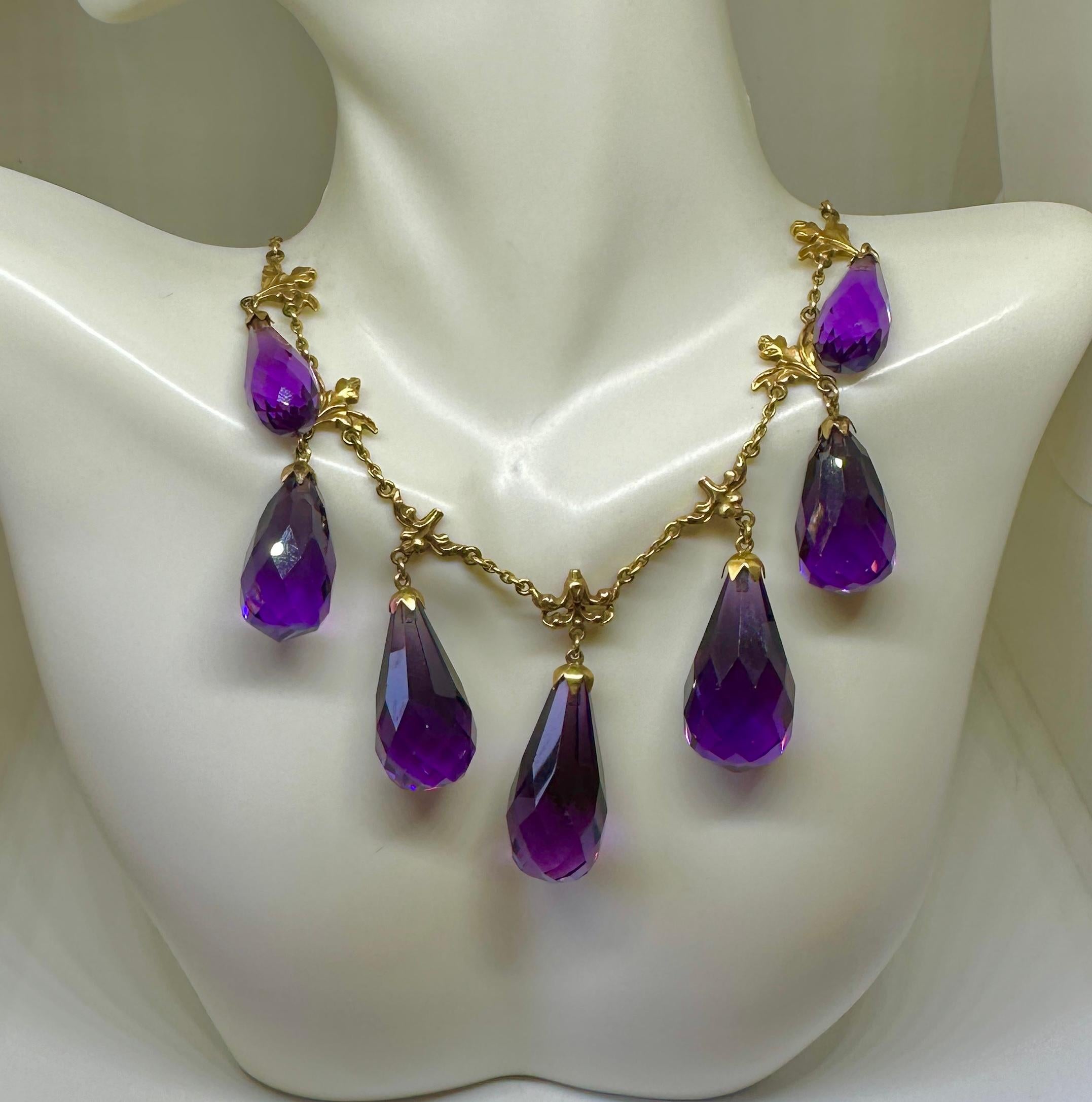 Victorian Siberian Amethyst Briolette Necklace Antique Fringe Drop 14 Karat Gold In Excellent Condition In New York, NY