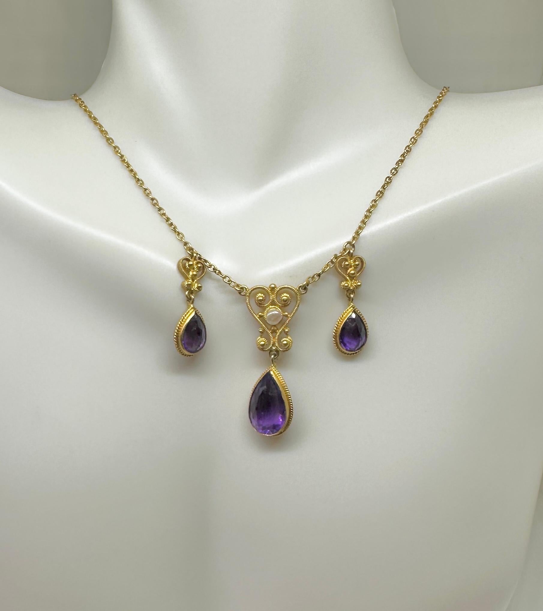 Collar Victoriano Renacimiento Etrusco Amatista Siberiana Oro 14 Kilates Antiguo en Excelente estado para la venta en New York, NY