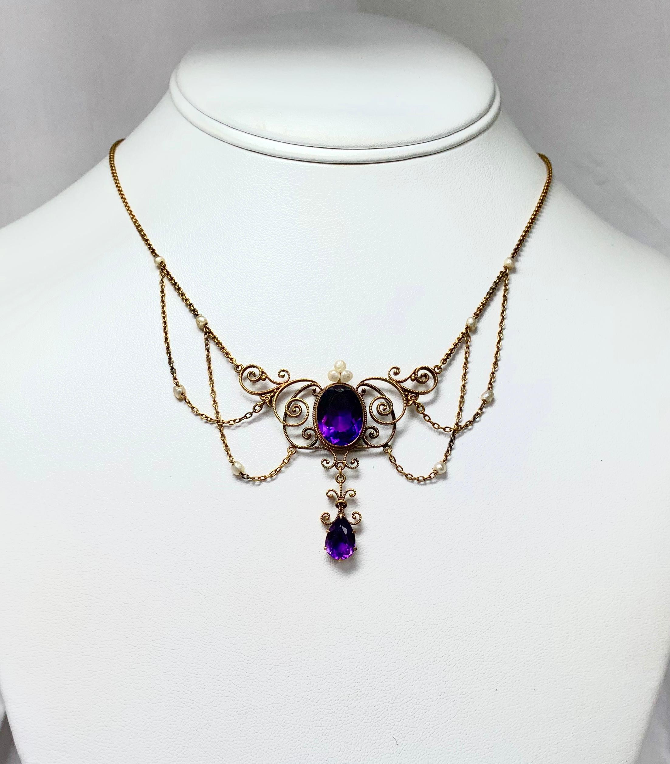 Victorian Siberian Amethyst Pearl Festoon Necklace Antique 14 Karat Gold In Good Condition In New York, NY