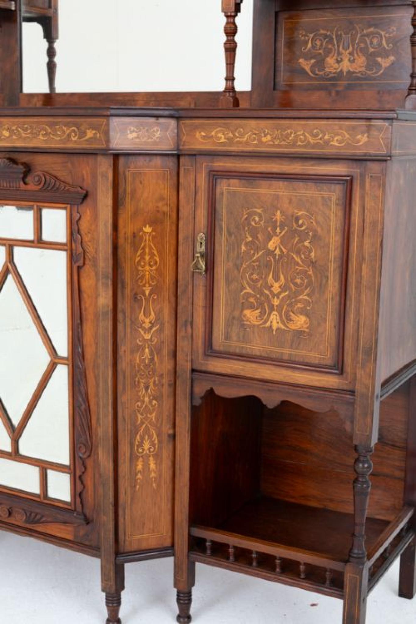 Fine XIX secolo Mobile laterale vittoriano Credenza intarsiata 1890 in vendita