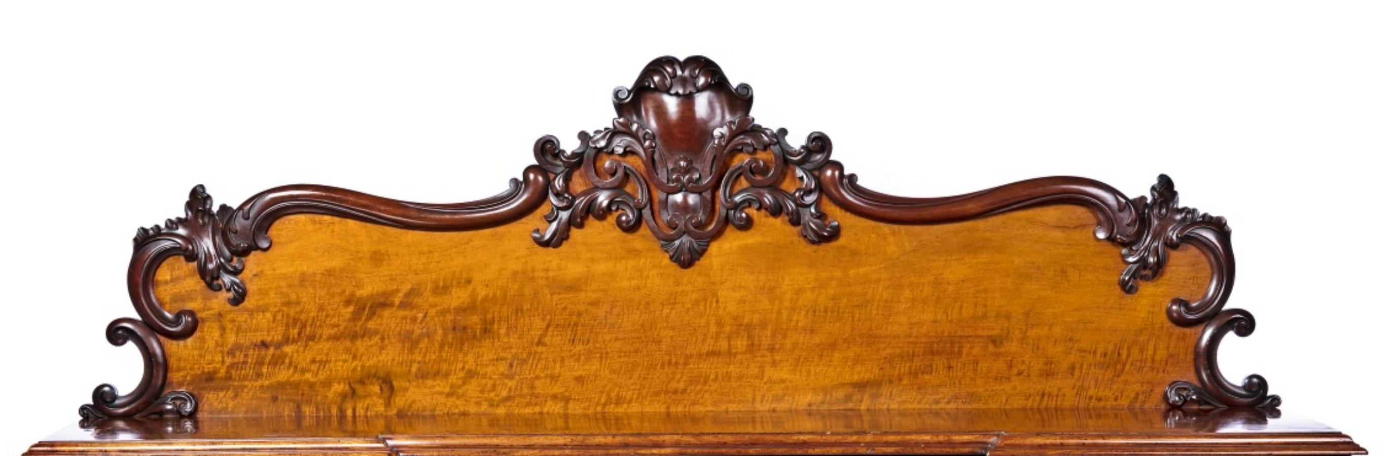 English Victorian Sideboard 19th Century in Mahogany Root For Sale