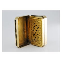 Victorian silver and gold vinaigrette box with smooth lid