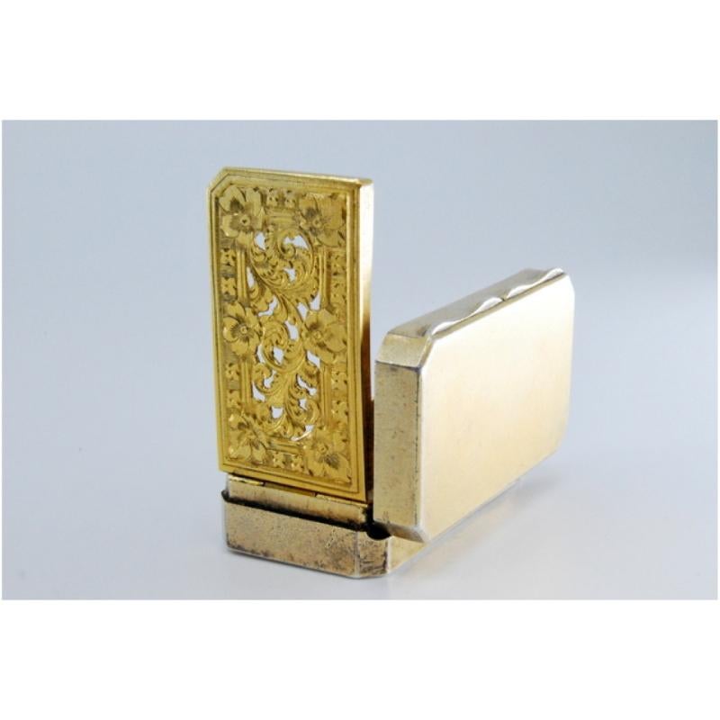 19th Century Victorian silver and gold vinaigrette box with smooth lid For Sale