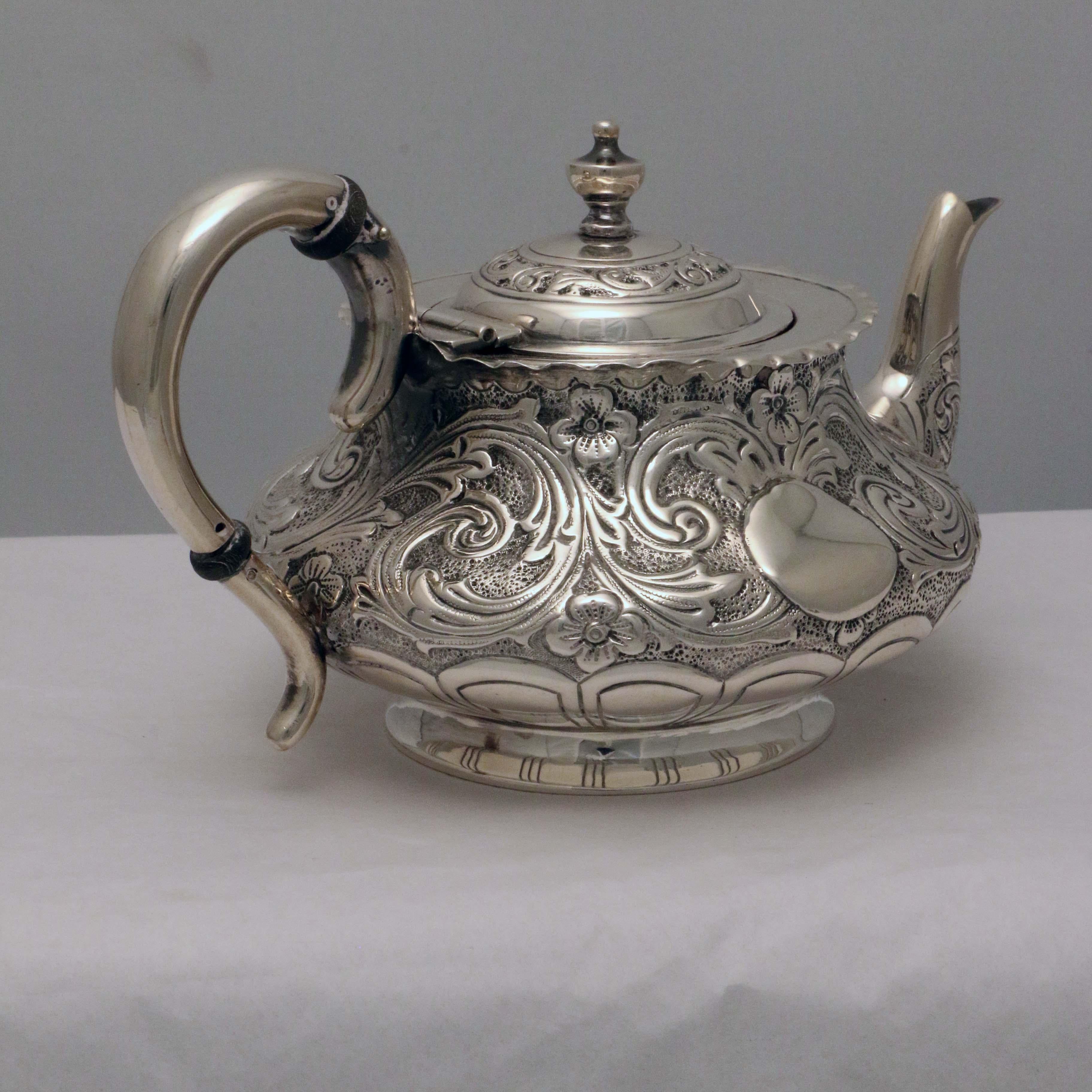 Late 19th Century Victorian Silver Batchelors' Tea Service with Lobed and Acanthus Decoration For Sale