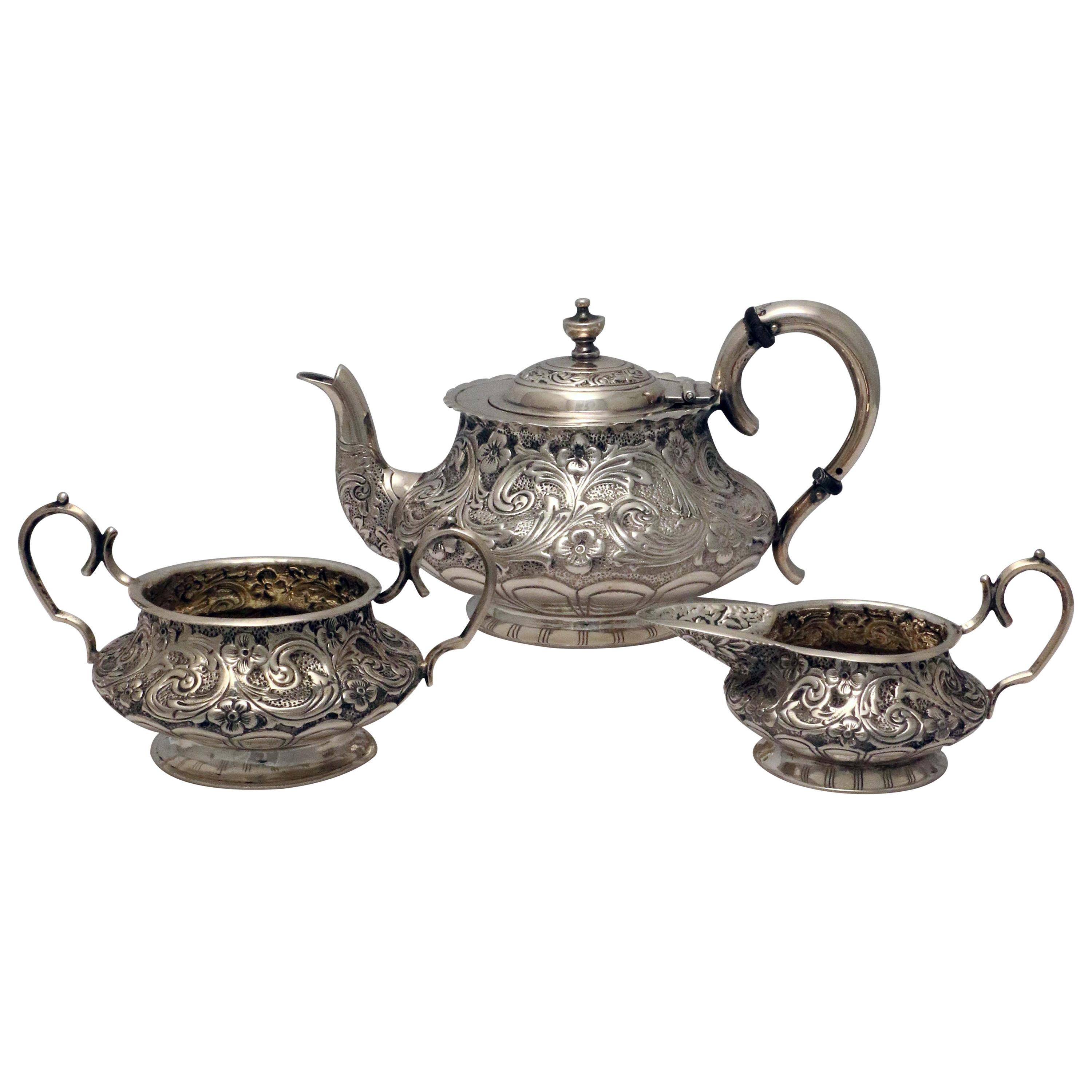 Victorian Silver Batchelors' Tea Service with Lobed and Acanthus Decoration For Sale