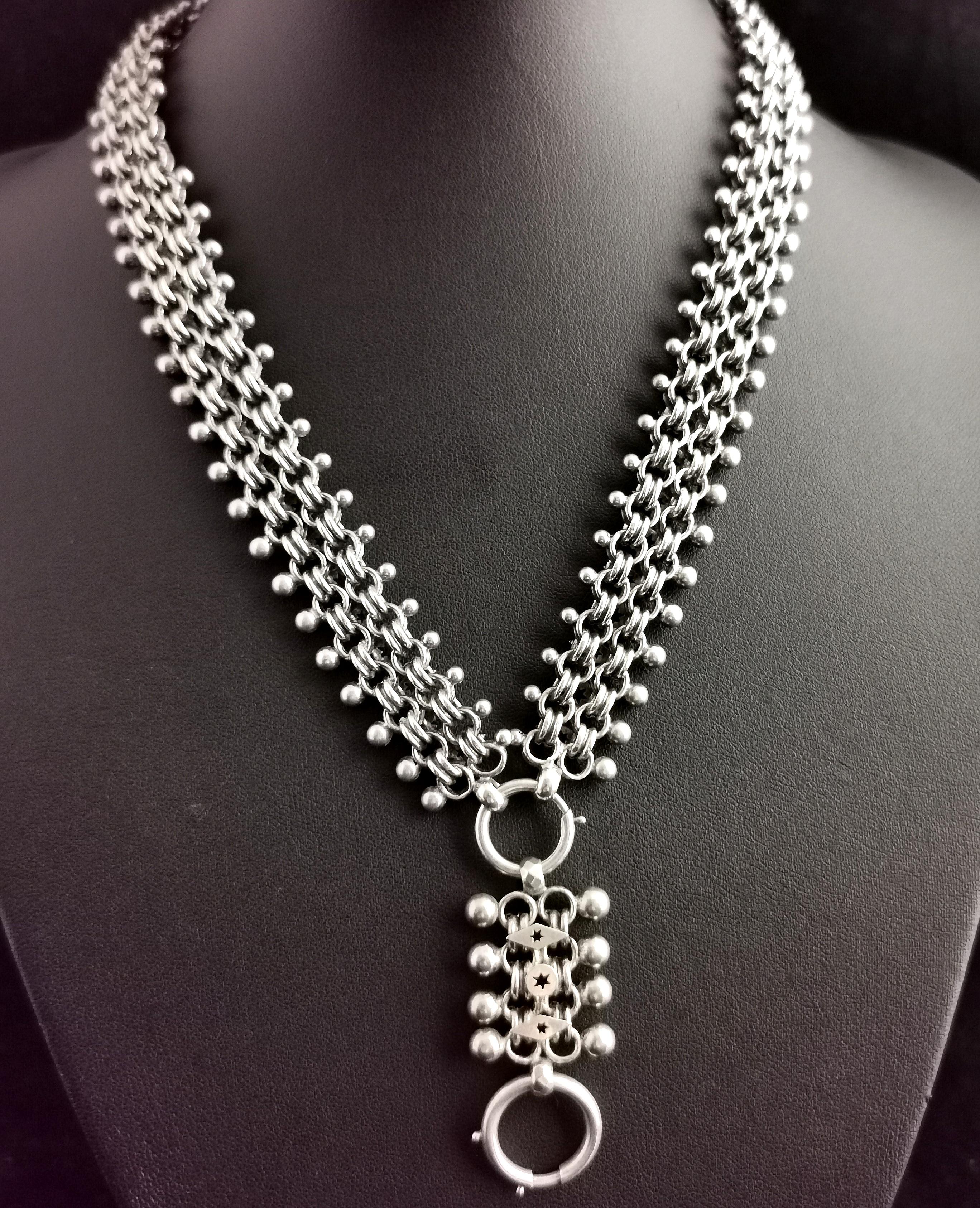 chains aesthetic