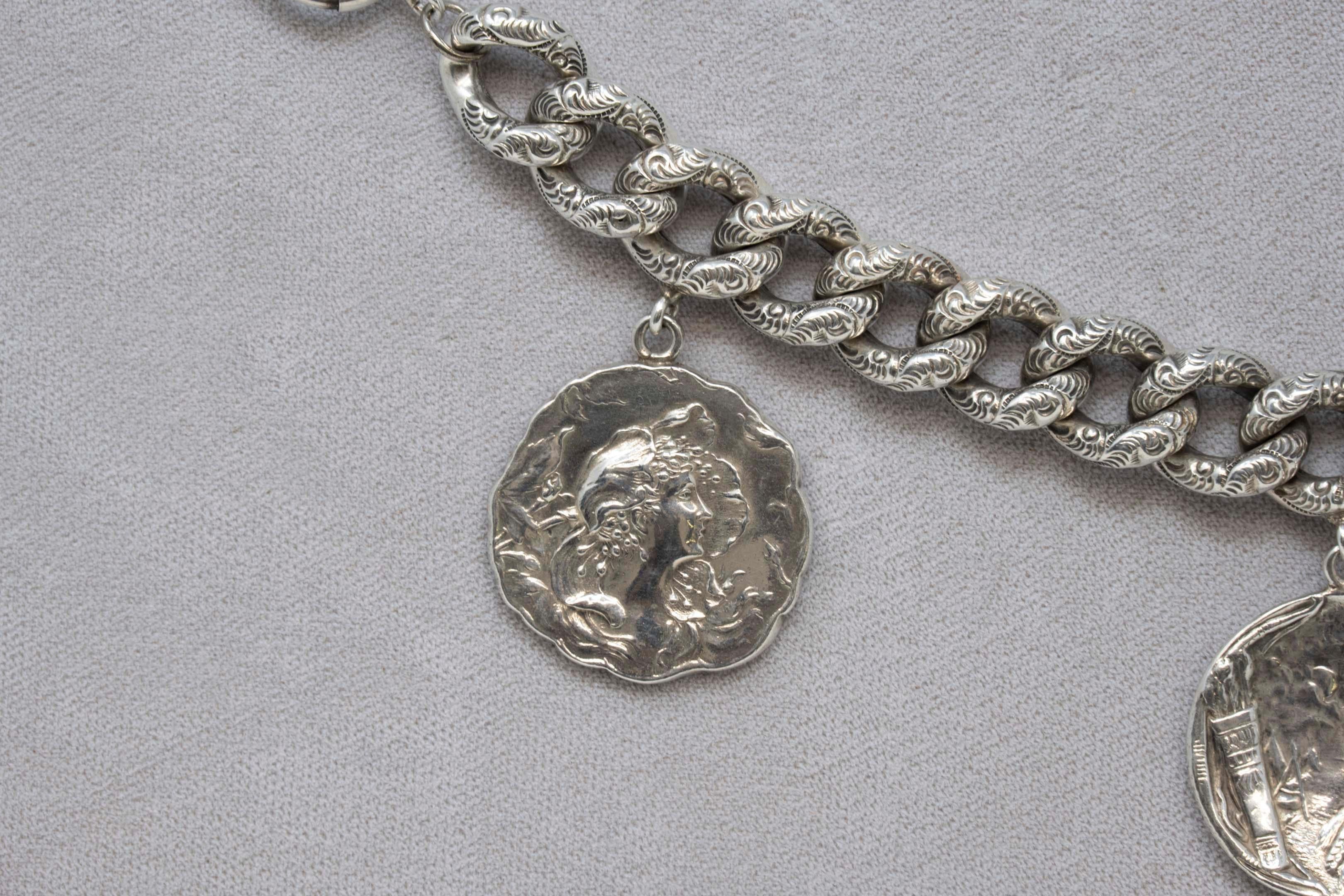 Victorian Silver Bracelet Unger Bros 1874-1914 In Good Condition For Sale In Montreal, QC