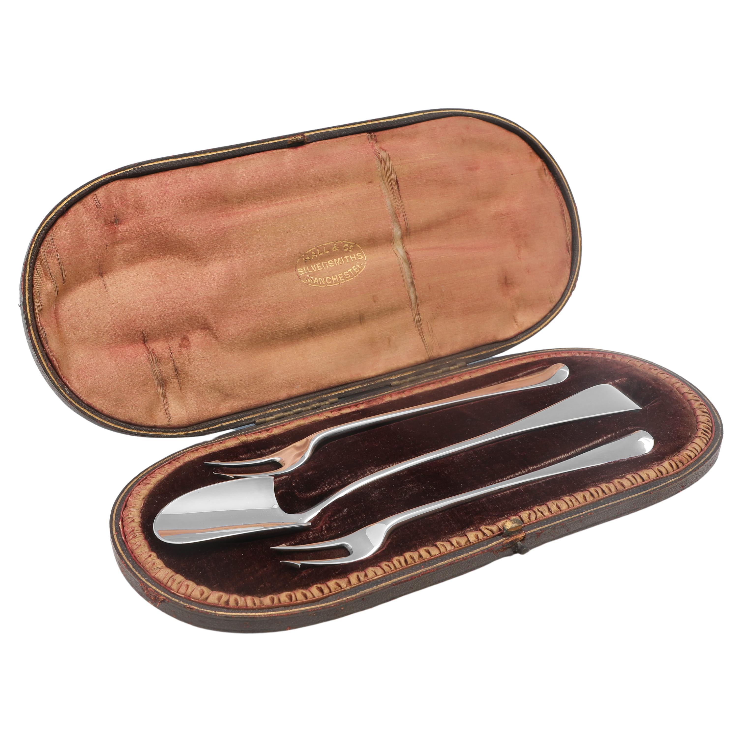 Victorian Silver Cheese 
Pickle Serving Set - Stilton Scoop 
Pickle Forks