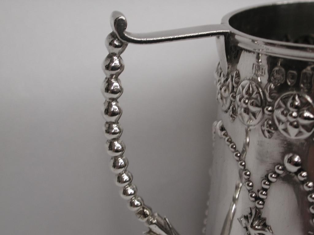 Victorian Silver Christening Cup, 1871 In Good Condition In London, GB
