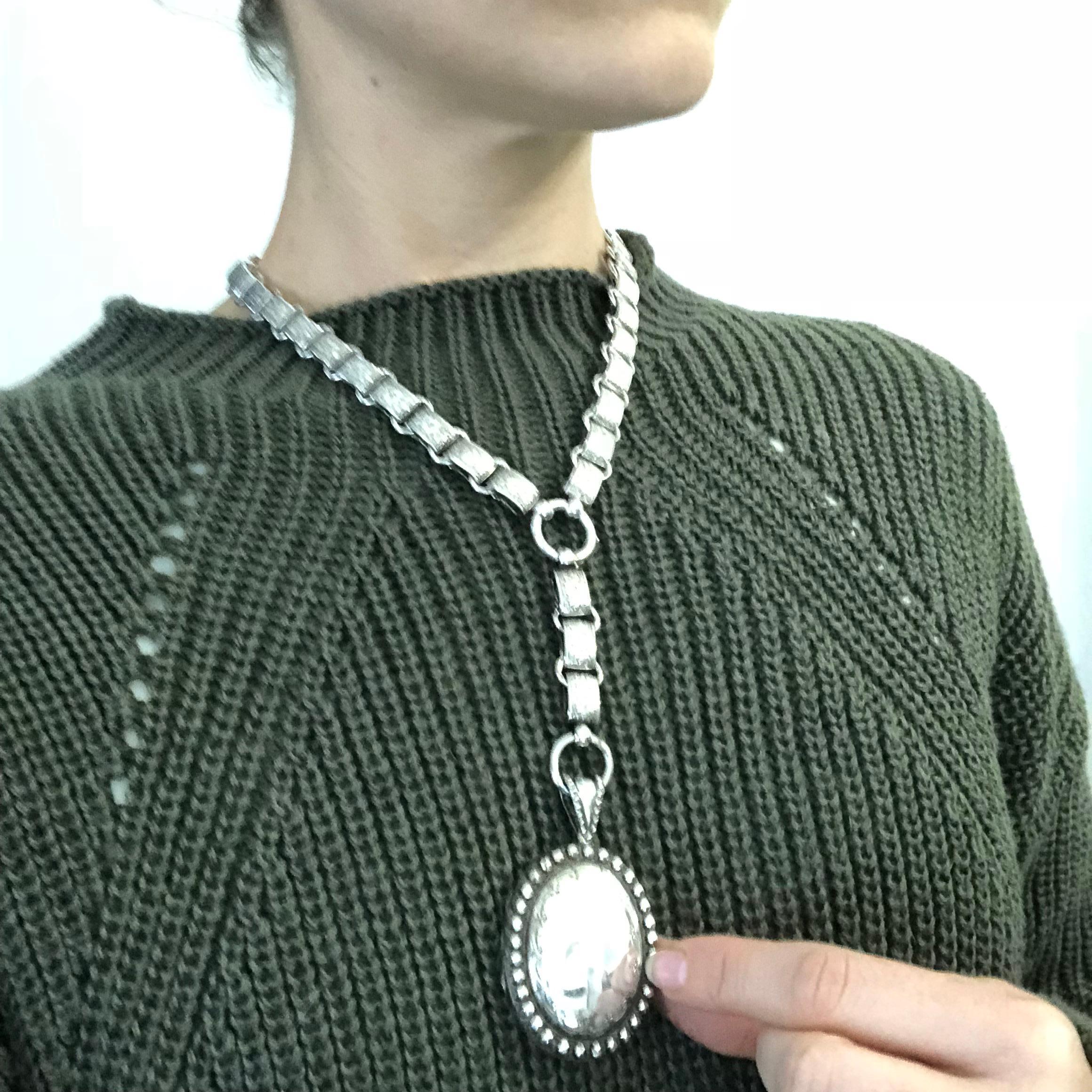 Victorian Silver Decorative Chain and Locket 1