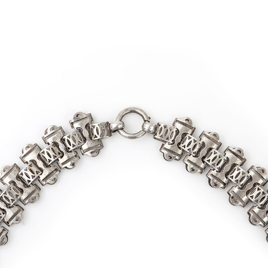Victorian Silver Engraved Flat Link Collar Necklace Circa 1880 For Sale 1