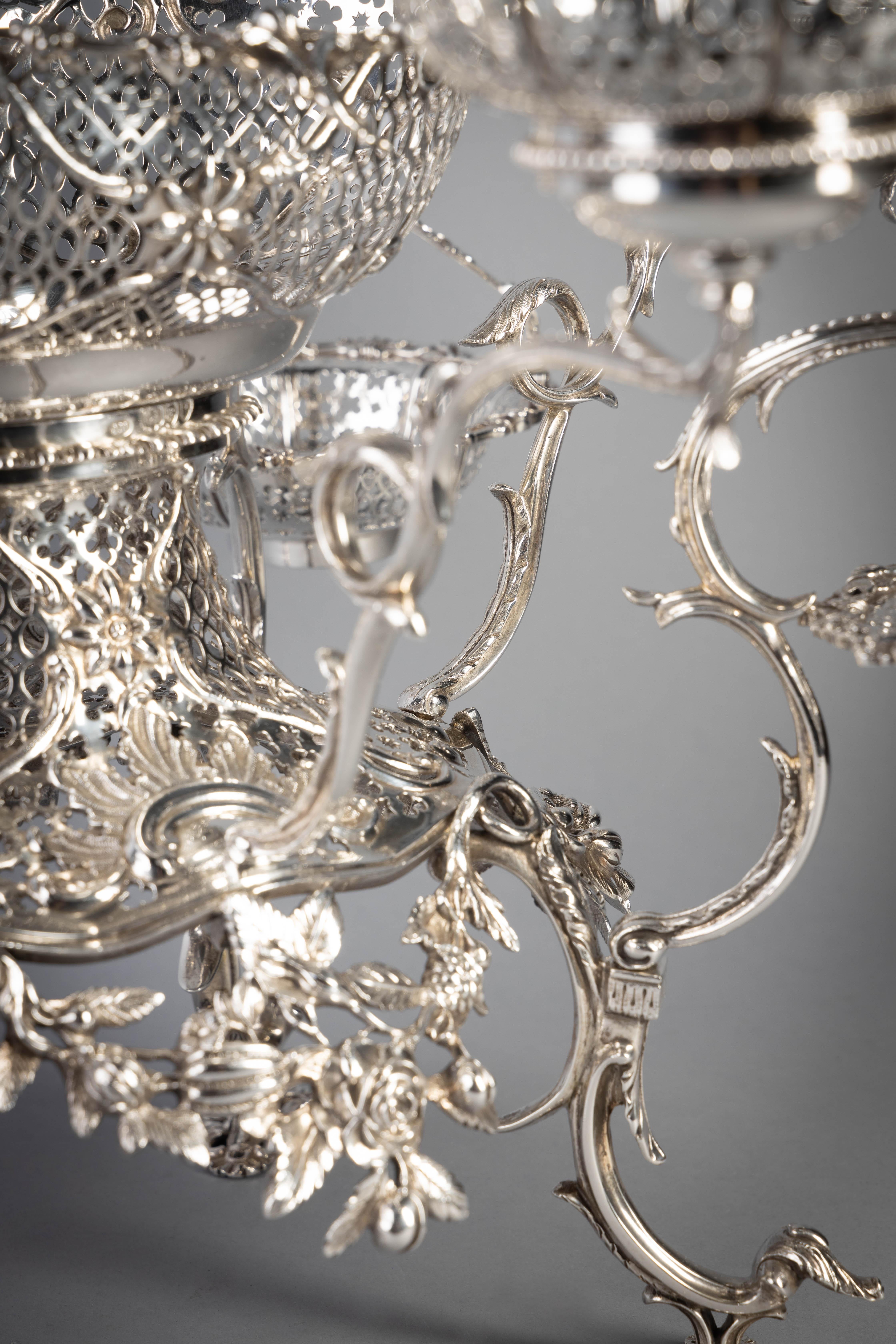 Britannico Epergne d'argento vittoriano in vendita