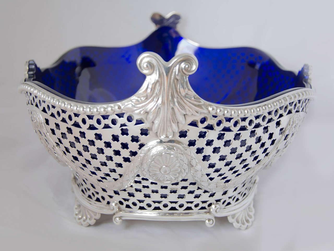 Jardinera victoriana de plata en venta 1