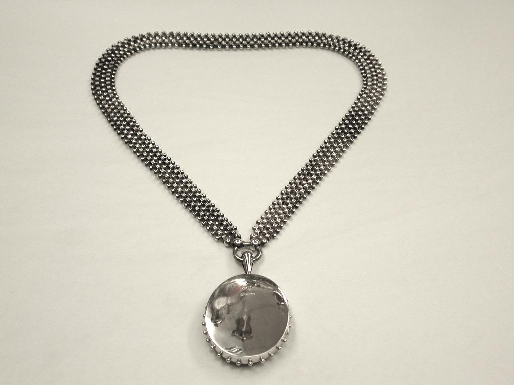 Victorian Silver Locket and Collar, Made by Hepburn and Wilcox, Birmingham, 1881 2