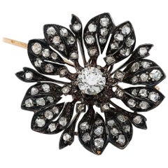 Broche ou pendentif victorien en argent et or orné de diamants en forme de fleur, vers 1860