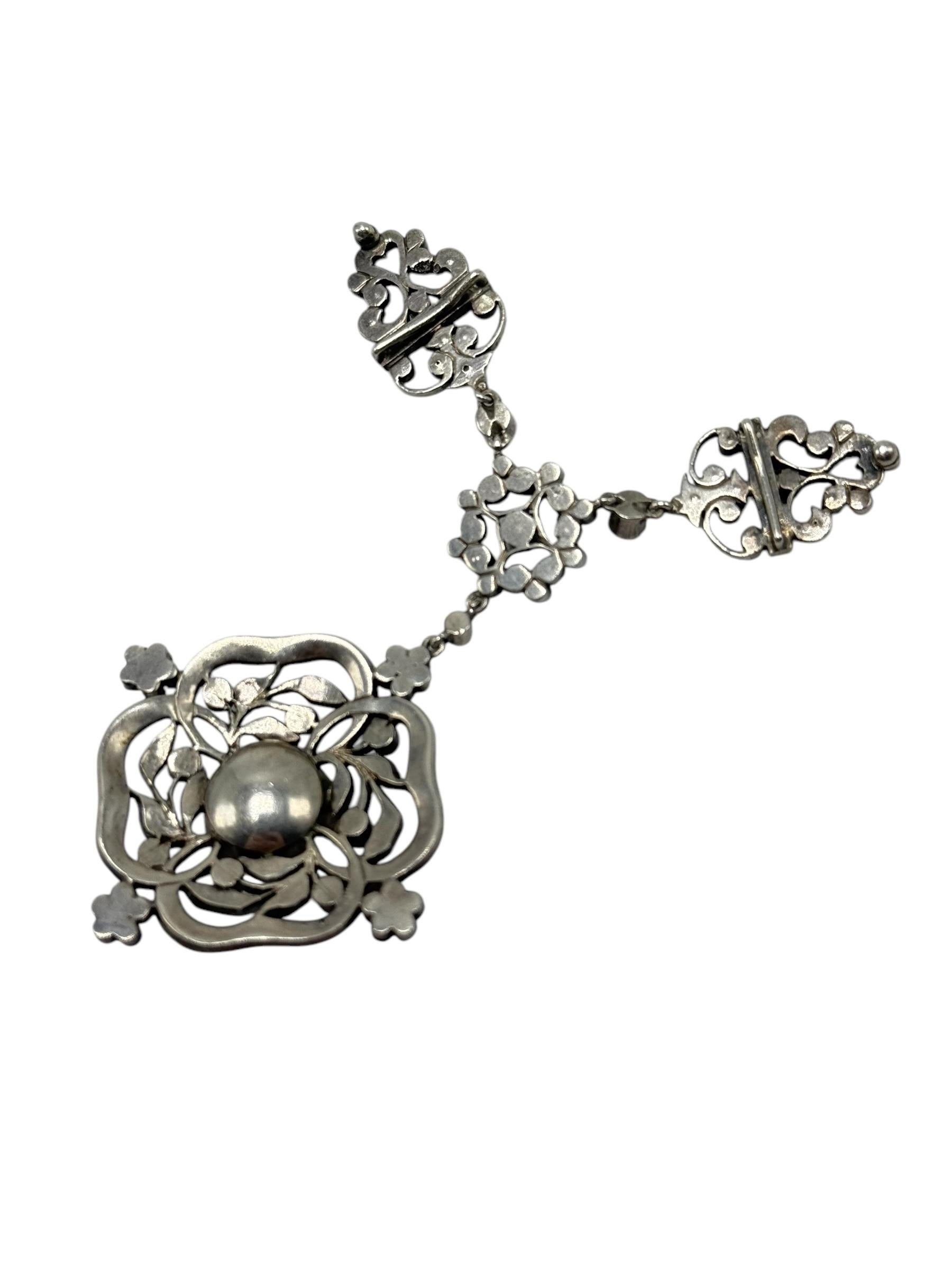 Victorian Silver Paste Pendant Necklace with Black Ribbon Choker Setting 4
