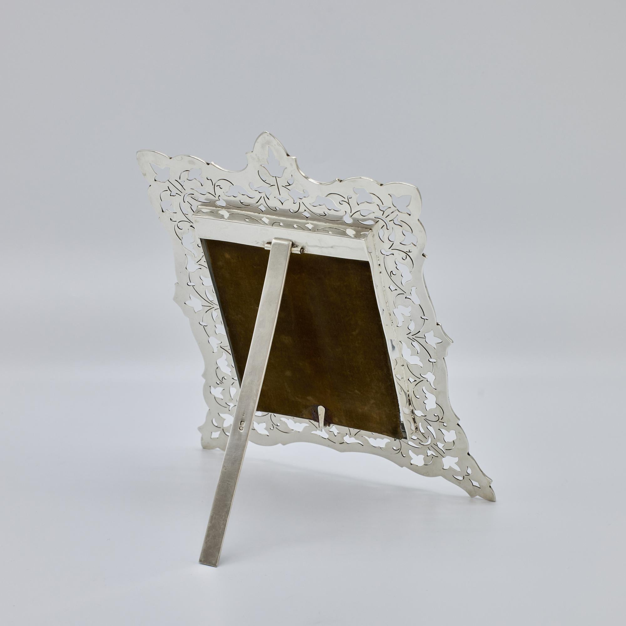 Marco de fotografía victoriano de plata en venta 1
