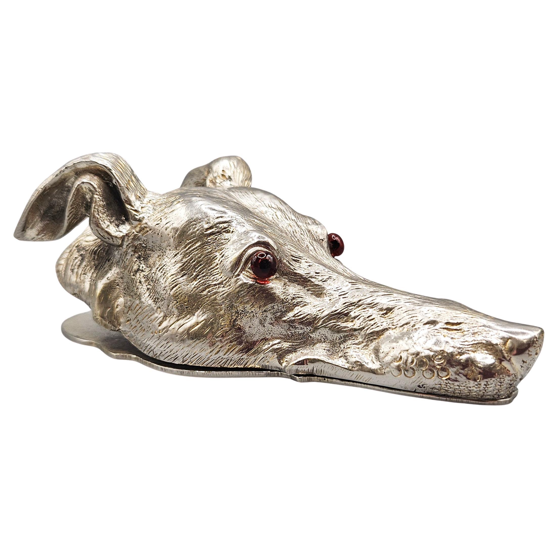 Fermaglio vittoriano in argento con Whippet e Levriero, occhi di vetro, Inghilterra, 1880 ca. in vendita