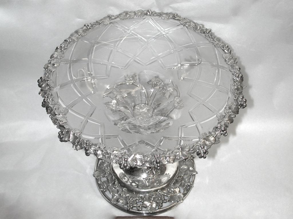 Mid-19th Century Victorian Silver Plated and Cut Frosted Glass Grape Stand, Elkington, circa 1850