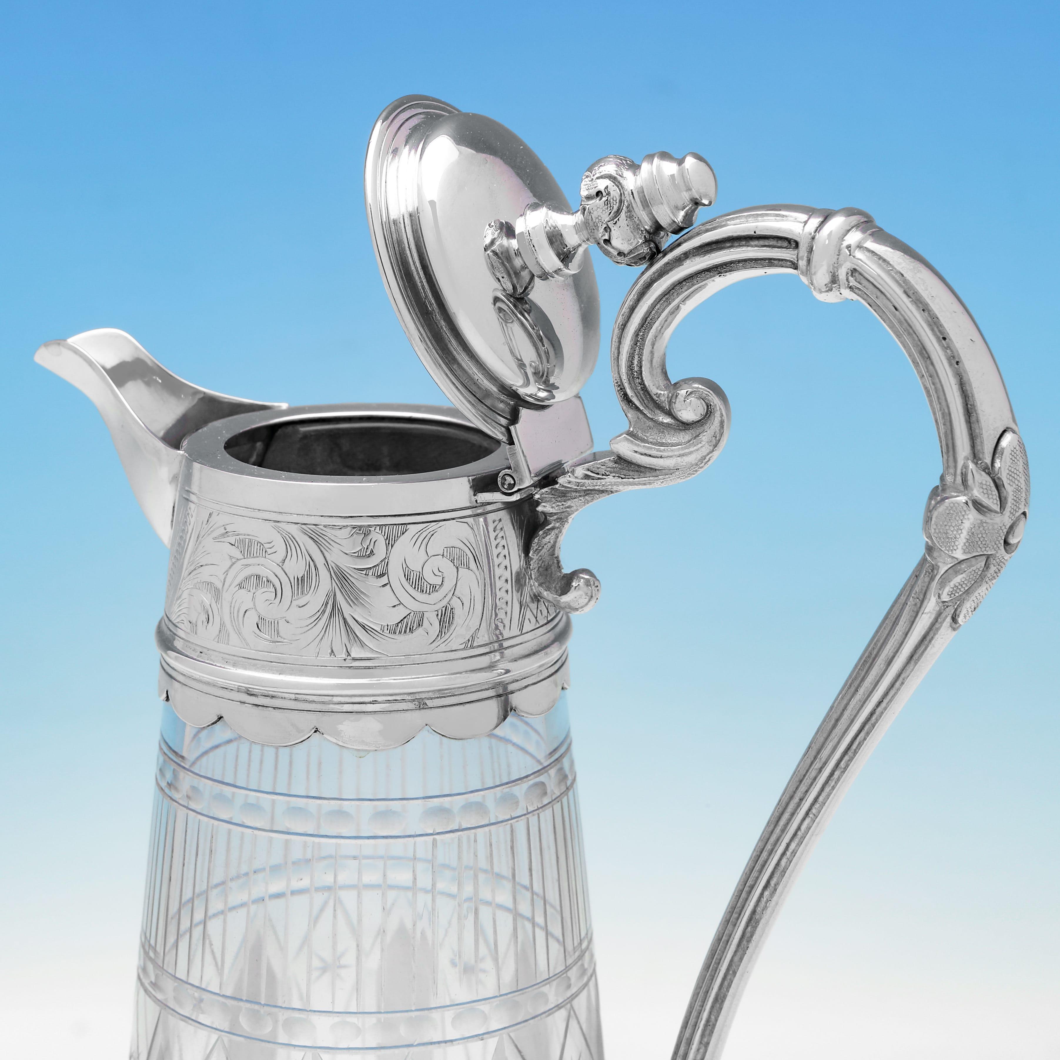 Brocca vittoriana in argento placcato con vetro acidato realizzata nel 1880 circa In condizioni buone in vendita a London, London