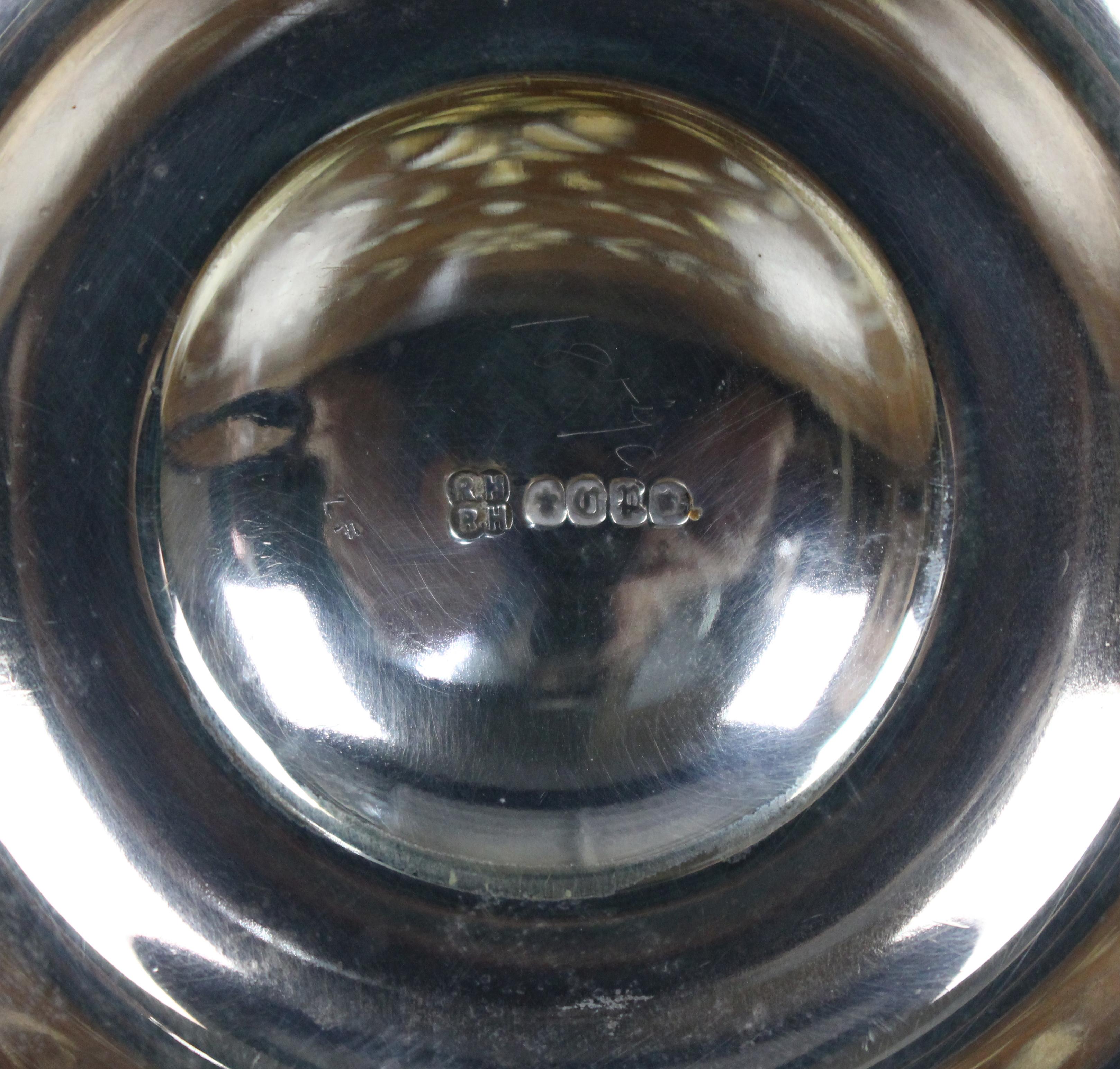 Lámpara de mesa victoriana de columna corintia bañada en plata en venta 3