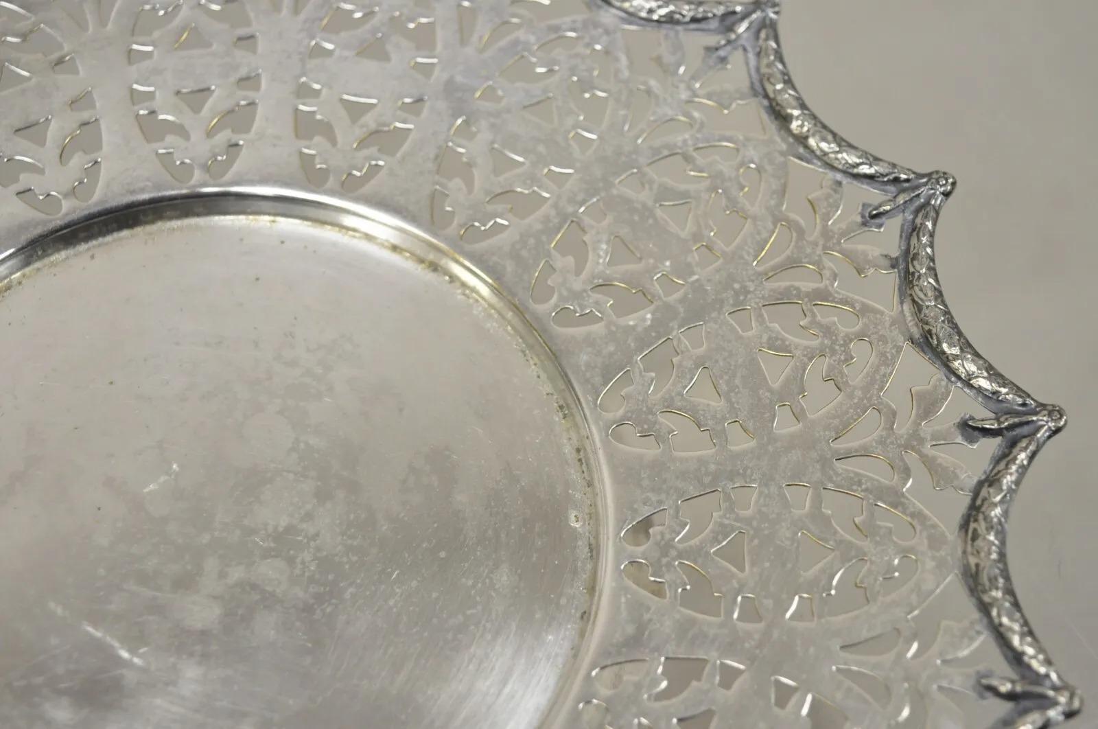 Victorien A Silver Plated Draped Rim Small Footed Trinket Dish Platter Tray en vente 2