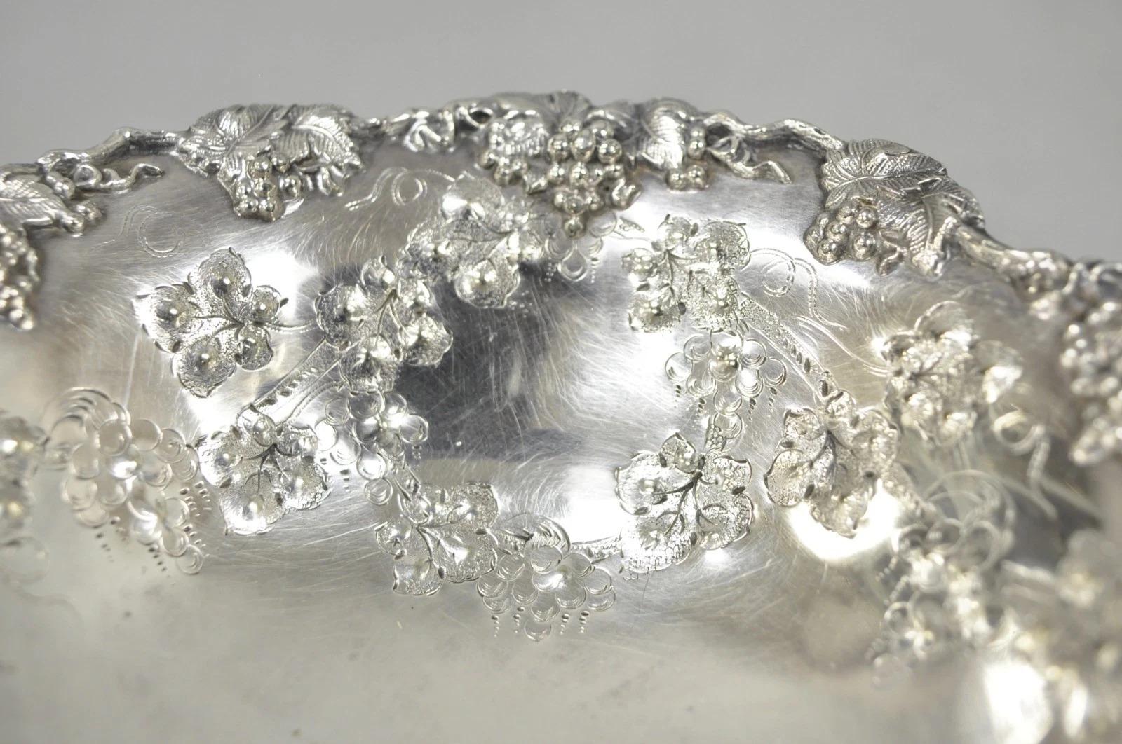 Victorian Silver Plated Grapevine Repousse Pedestal Candy Nut Dish by Barbour In Good Condition For Sale In Philadelphia, PA