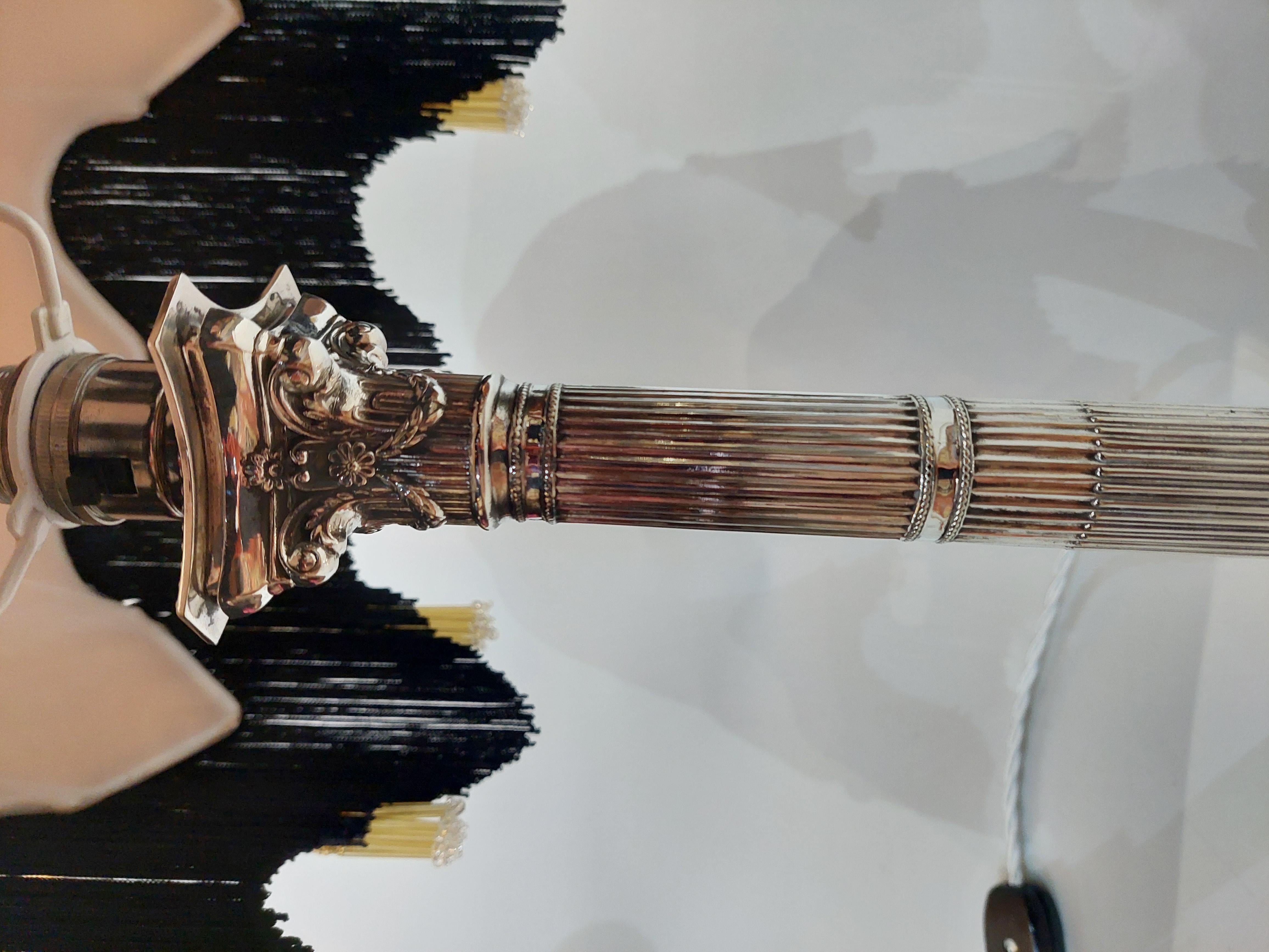 Victorian Silver Plated Neoclassical Table Lamp In Good Condition For Sale In Altrincham, GB