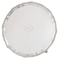 Salver vittoriano in argento con stemma del Clan Murray Londra 1897