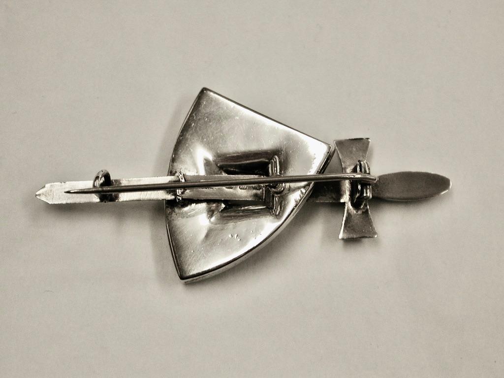 Women's Victorian Silver Scotch Pebble Brooch Shield and Sword 1896 Adie & Lovekin B'ham For Sale