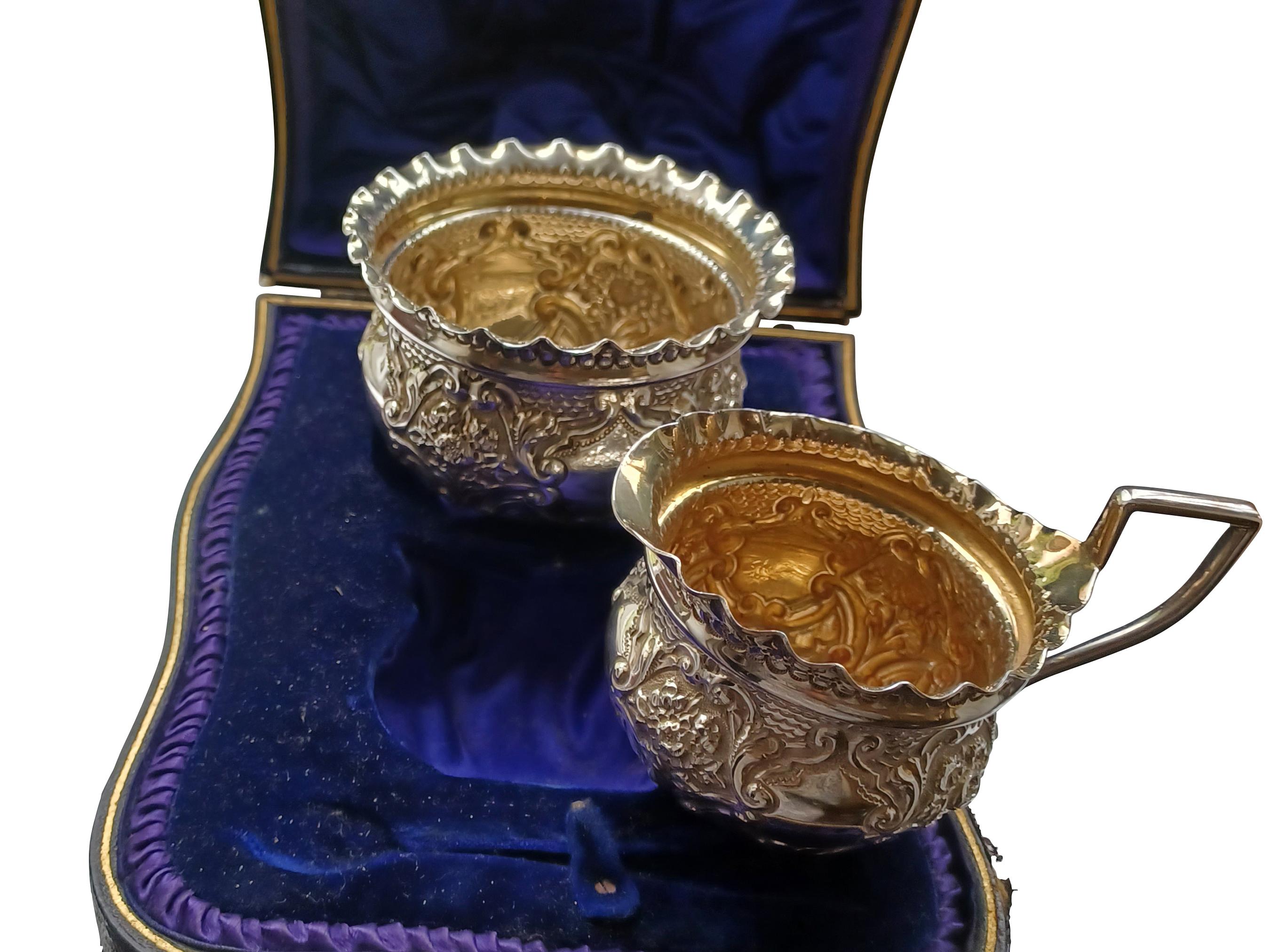 Victorian Silver Sugar Bowl and Creamer with Foliate Embossing in Original Case For Sale 6