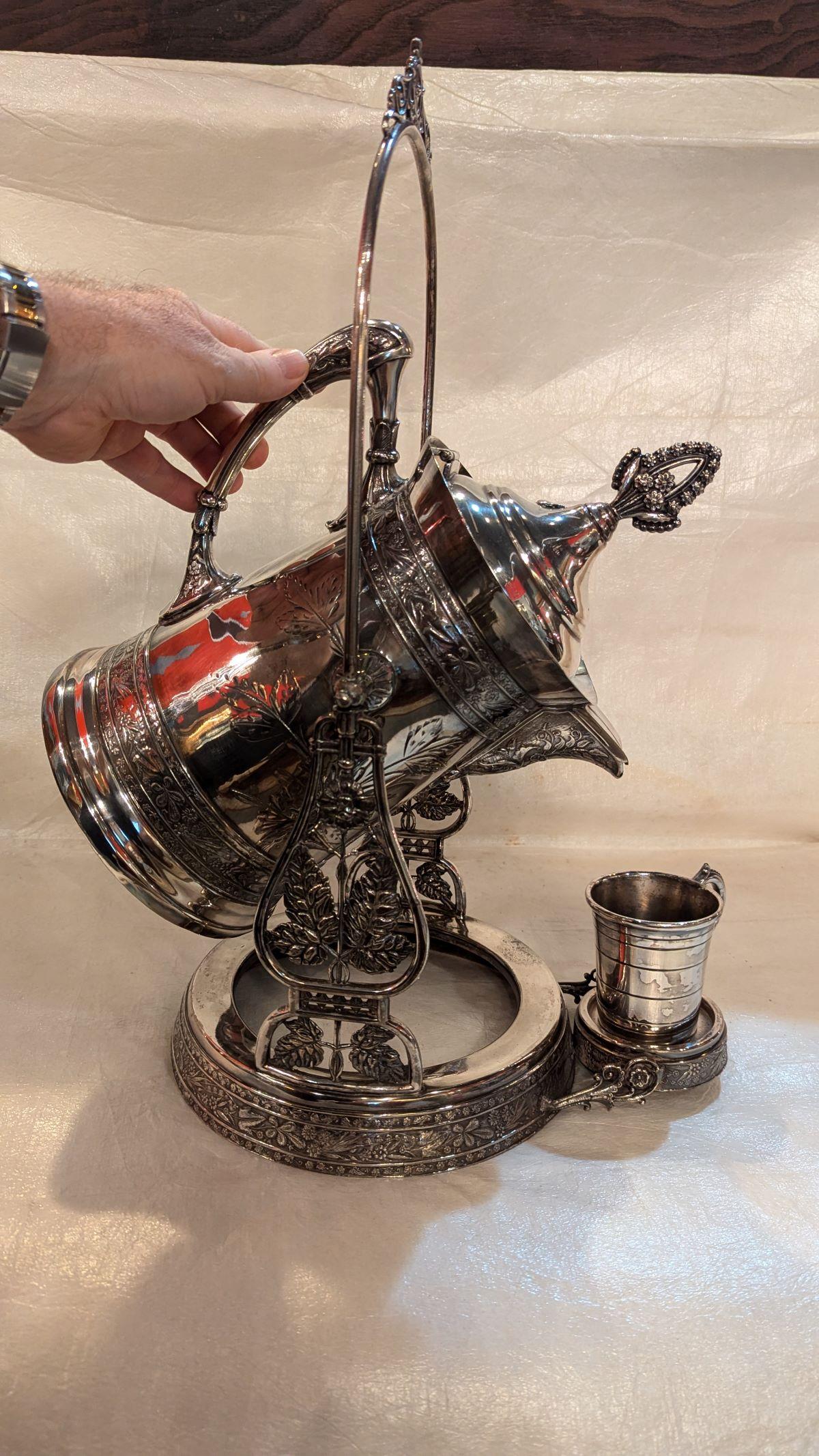 Victorian Silverplate Tipper, holder, cup In Good Condition For Sale In Pueblo, CO