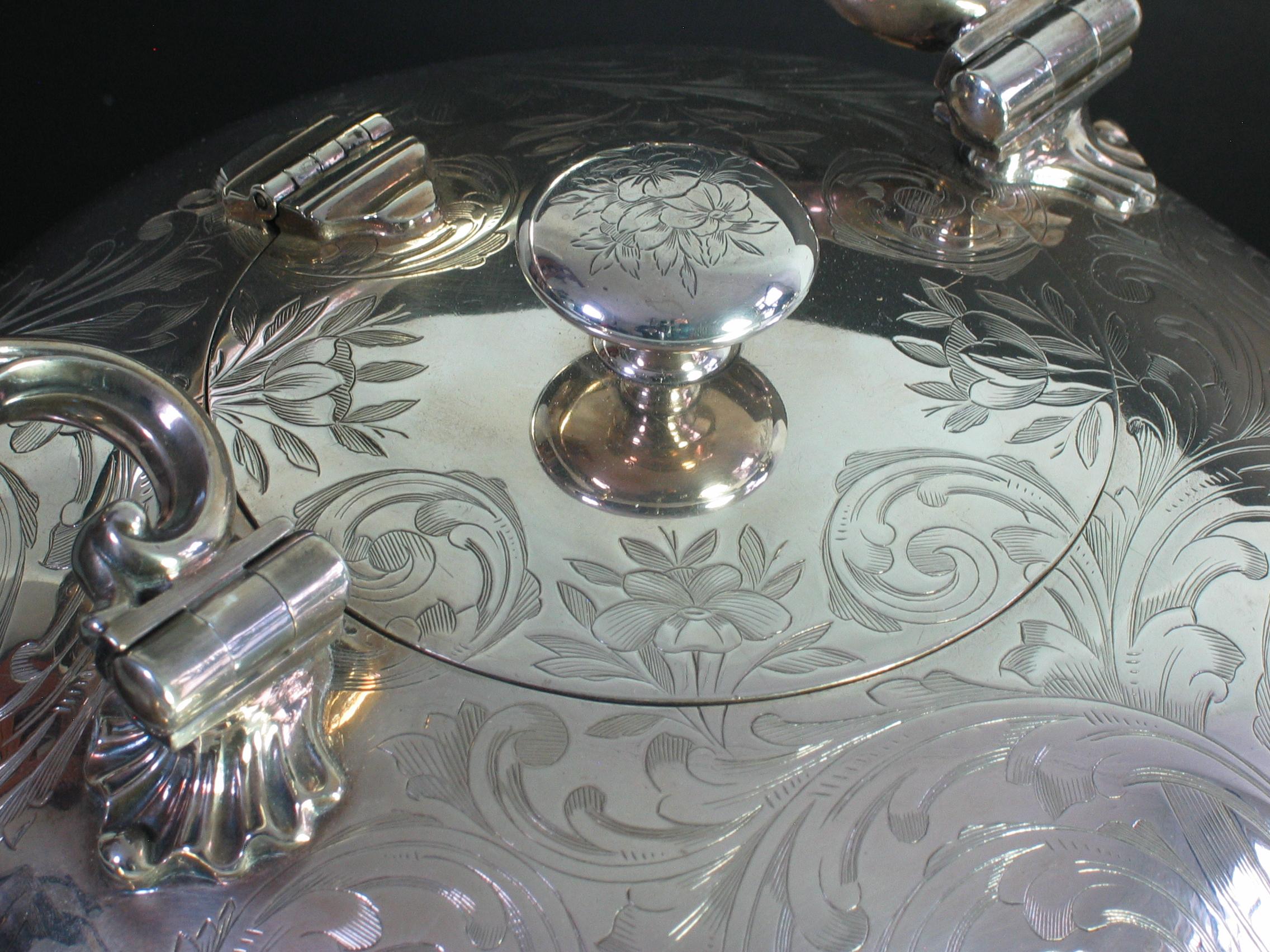 Tetera victoriana plateada con soporte y quemador Marca del fabricante Para Ellington & Co. Chapado en plata en venta