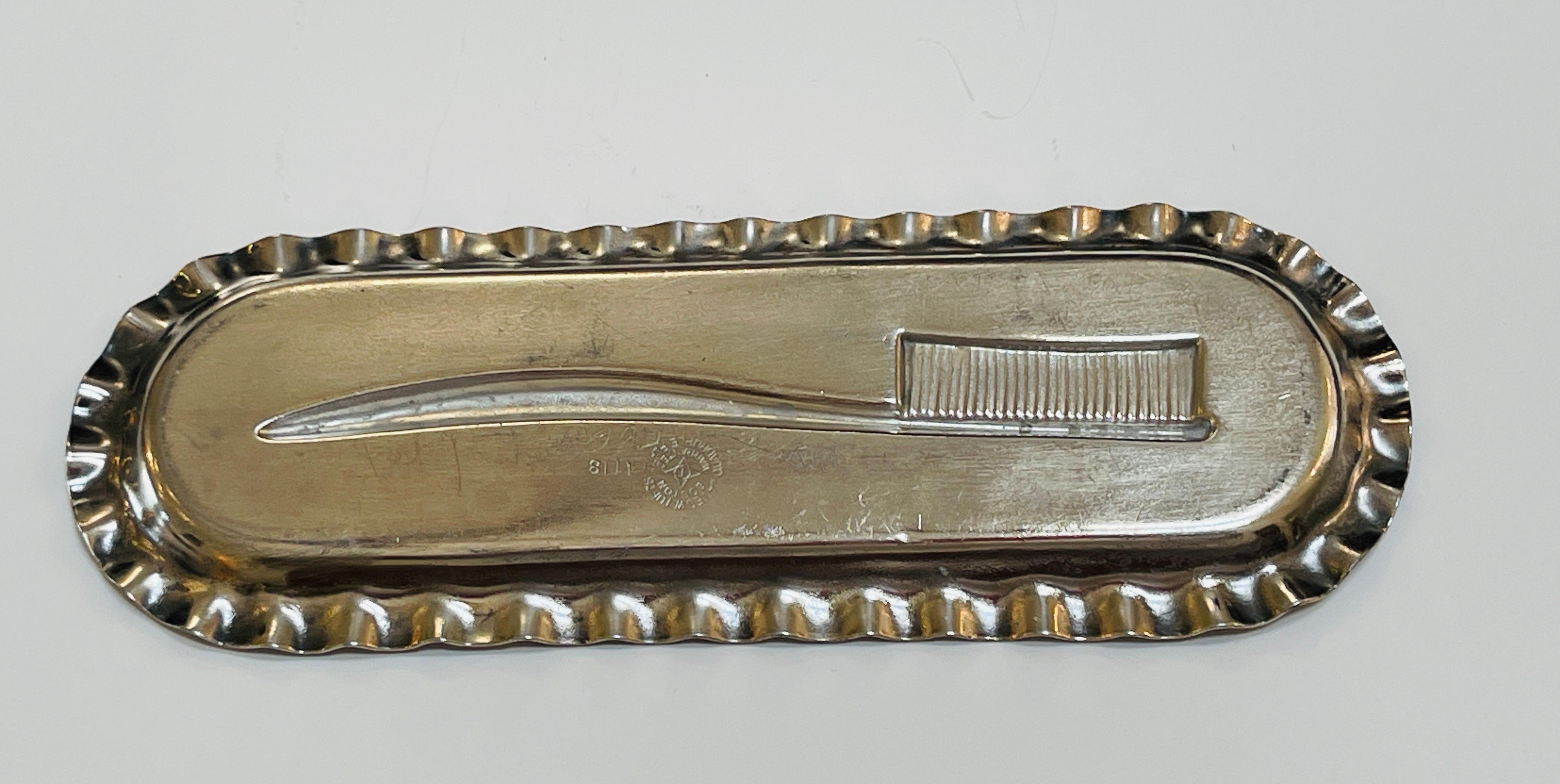Victorian Silverplated Toothbrush Tray & Brush Set by James W. Tufts Co, Boston In Good Condition For Sale In West Palm Beach, FL
