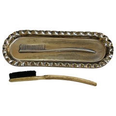 Ensemble de brosses et de pinceaux à dentelle victoriens en argent de James W. Tufts Co, Boston