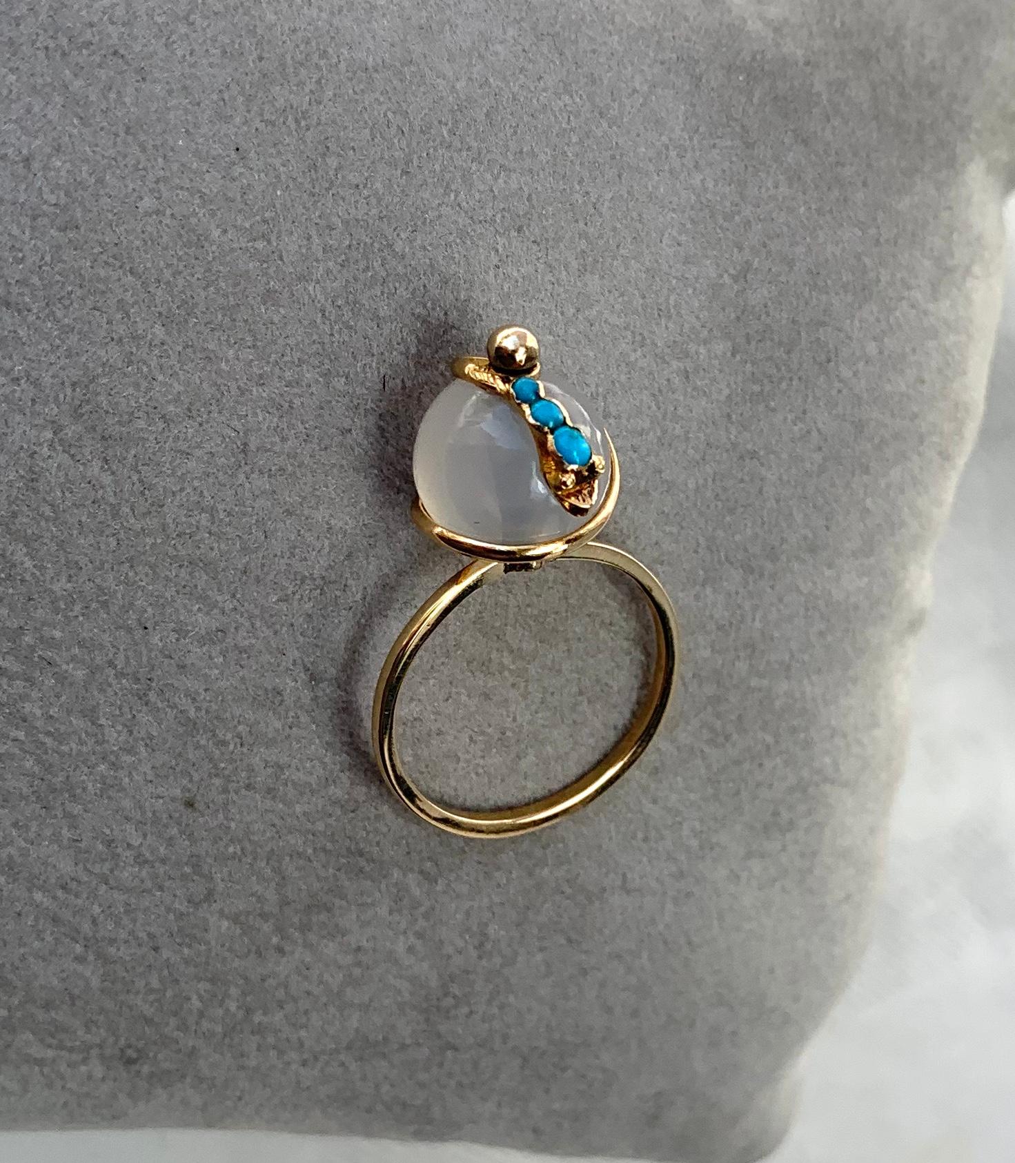 Victorian Snake Globe Ring Turquoise Moonstone Gold Antique In Excellent Condition For Sale In New York, NY
