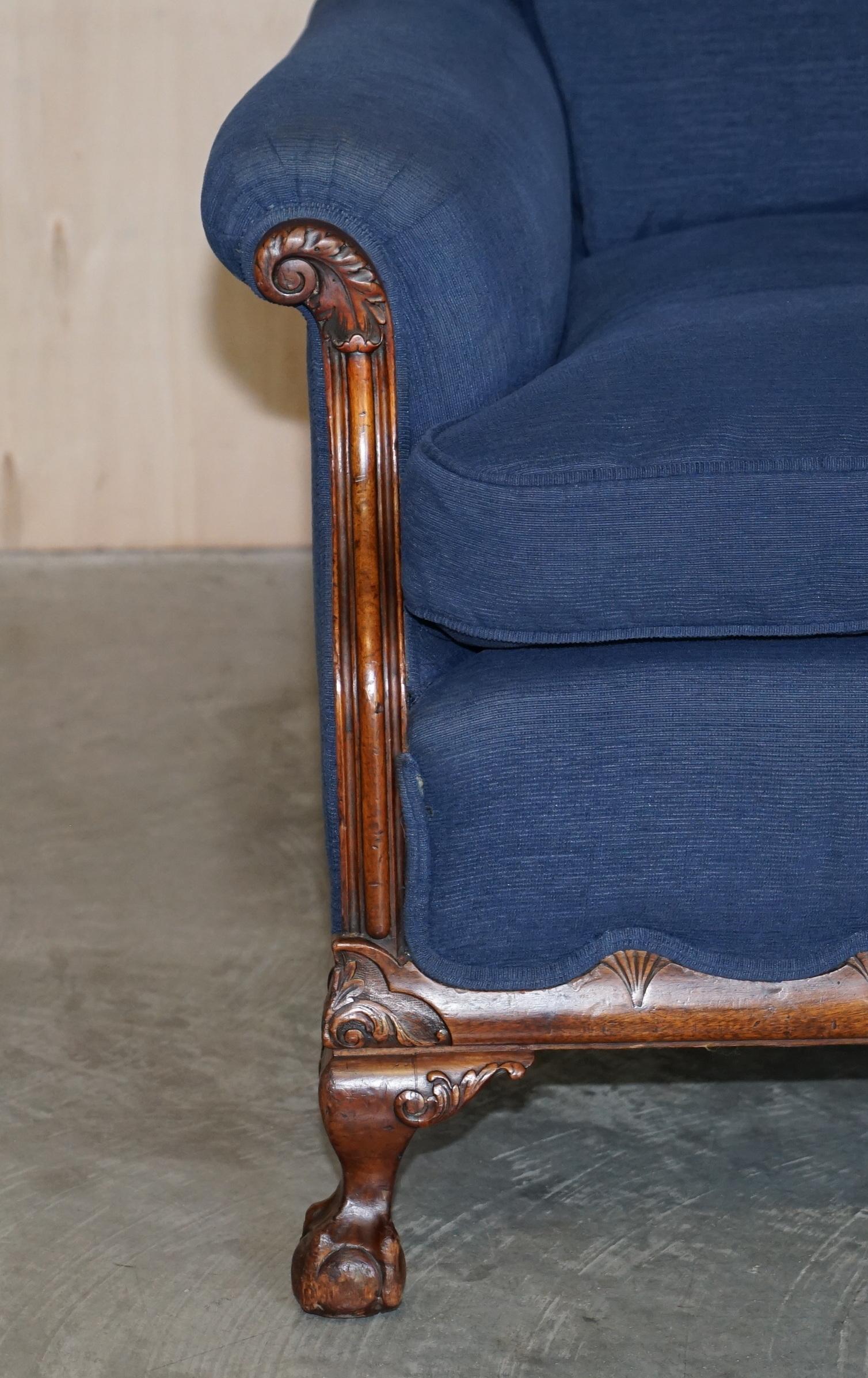 Viktorianisches Sofa & Sessel-Suite Napoleonische blaue Polsterung Klauen- und Kugelfüßen (19. Jahrhundert) im Angebot