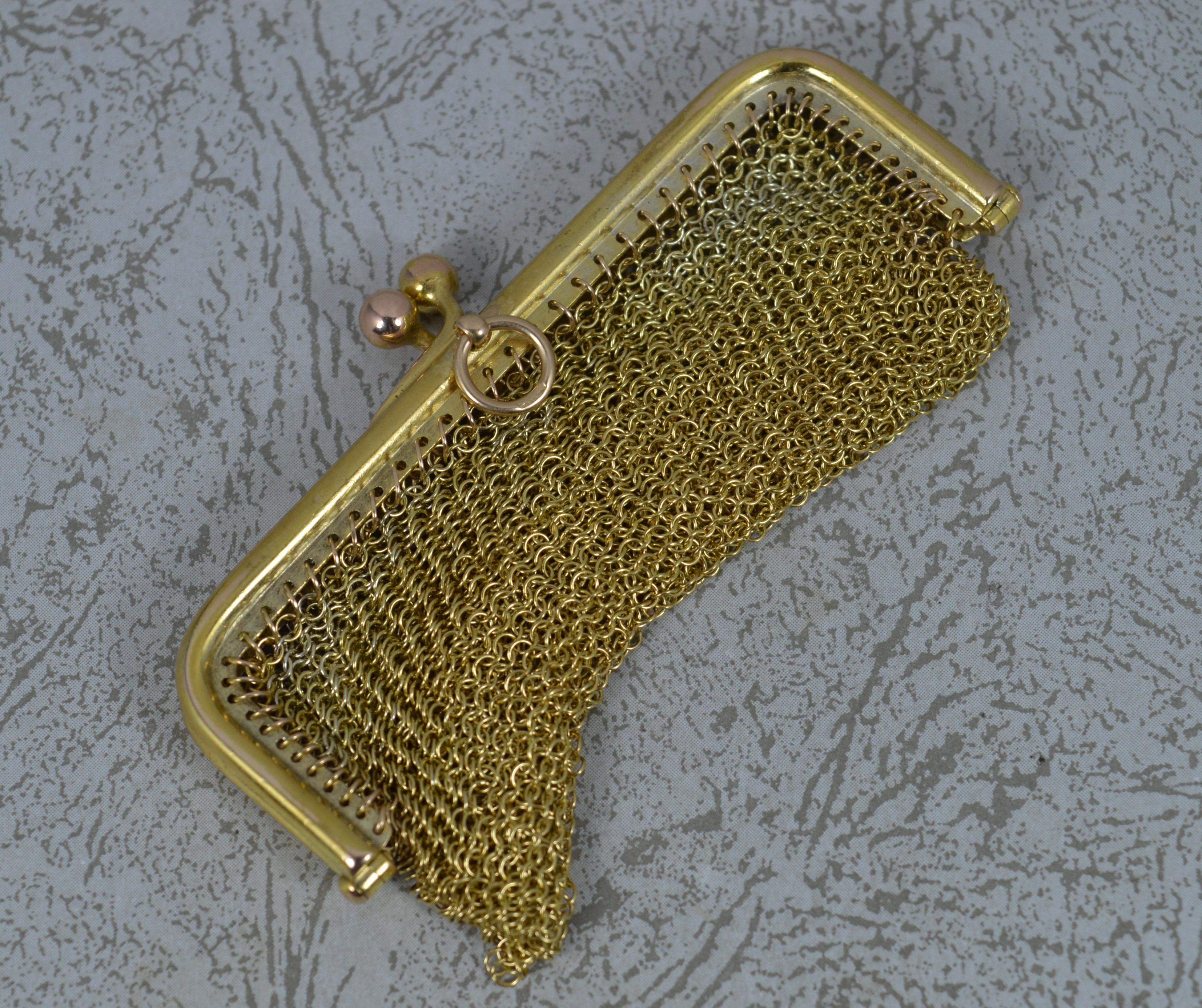 Victorian Solid 9 Carat Gold Ladies Coin Purse Chainmail Bag For Sale 4