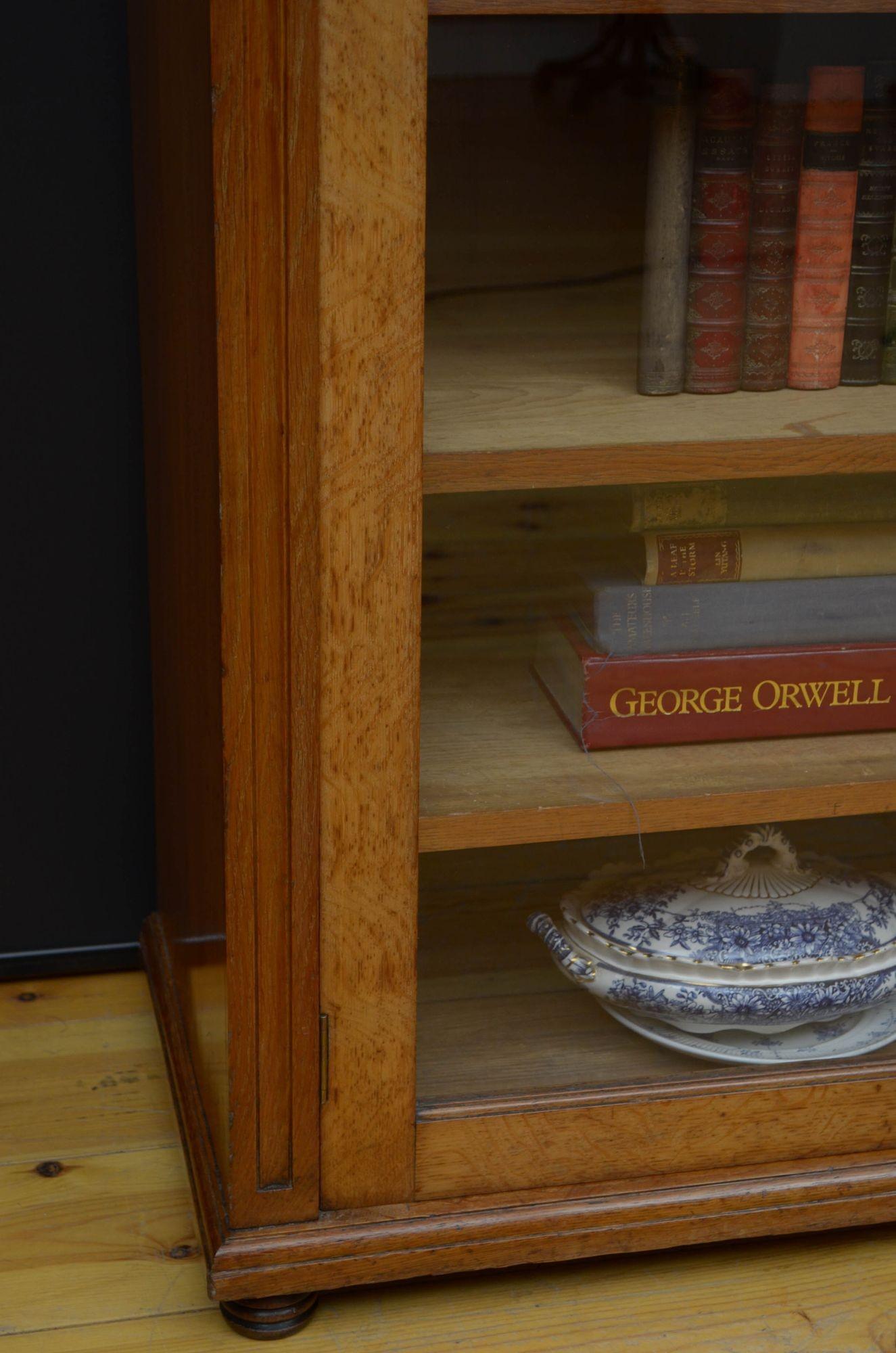 Victorian Solid Oak Cabinet Bookcase 4