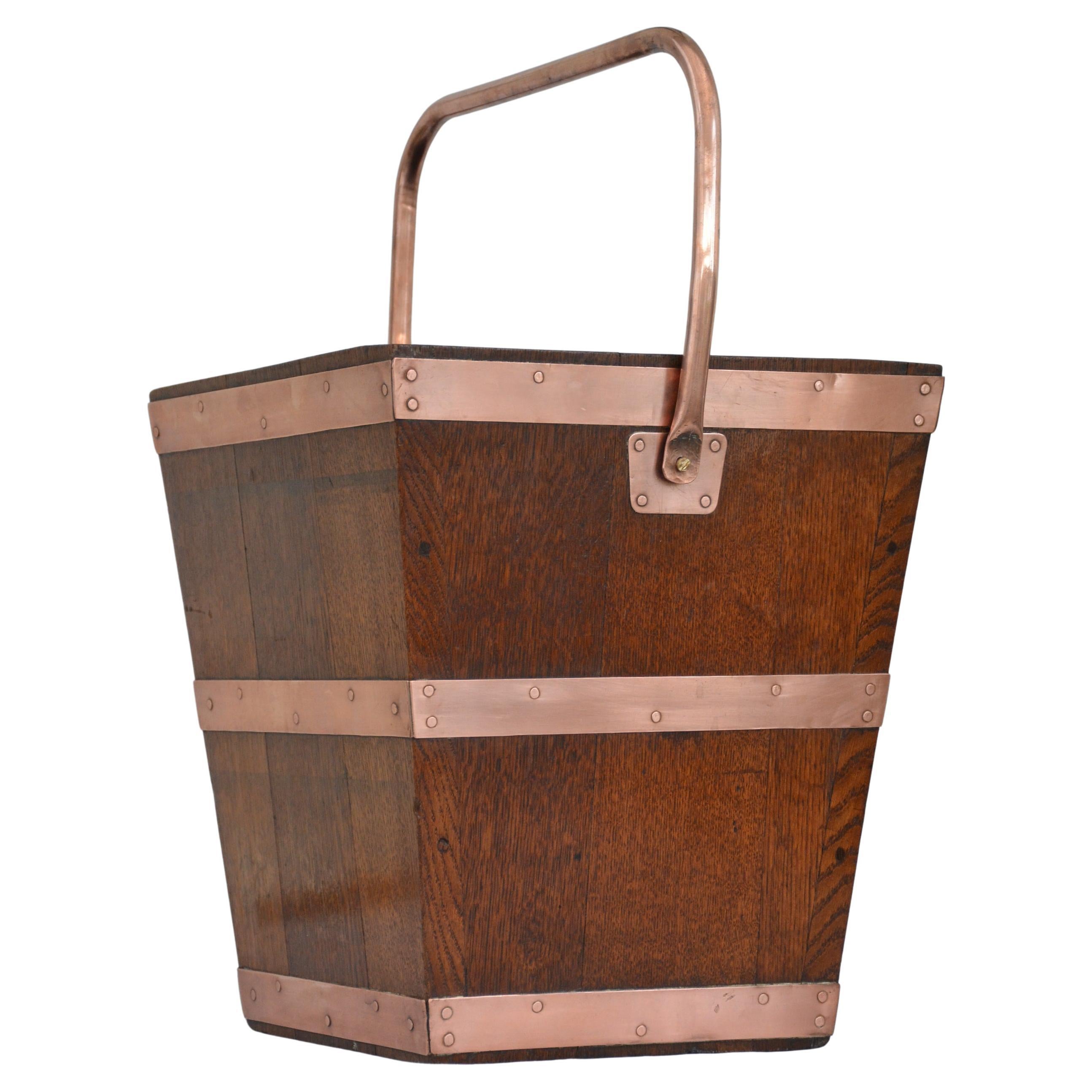 Victorian Solid Oak Coal Bucket Peat Bucket in Oak c1870s For Sale