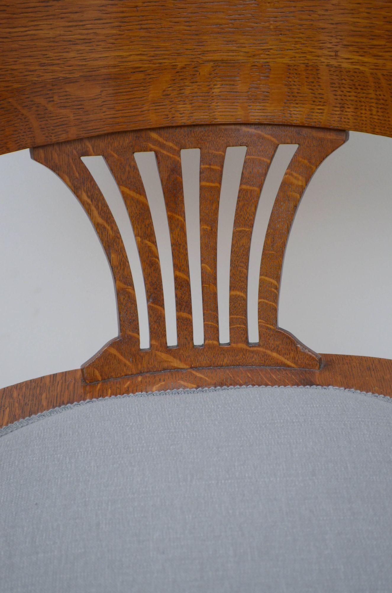 Victorian Solid Oak Swivelling Desk Chair 2