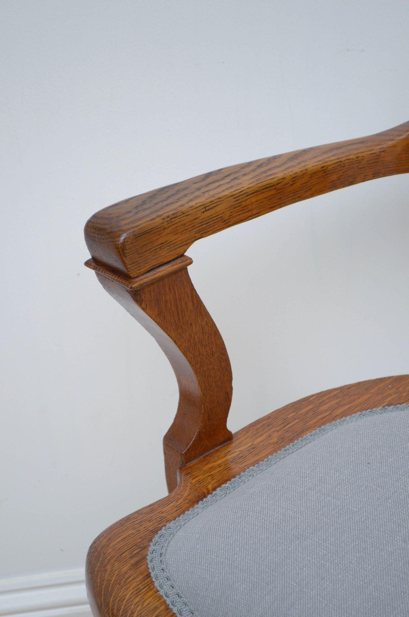 Victorian Solid Oak Swivelling Desk Chair 4