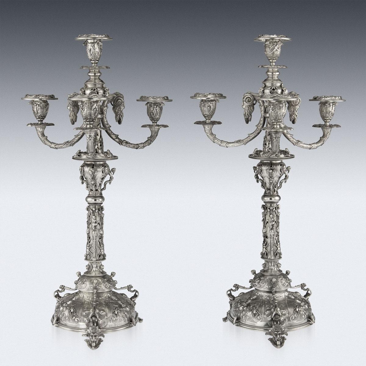 XIXe siècle Ensemble victorien en argent massif de quatre candélabres, Macrae, vers 1872-1873 en vente