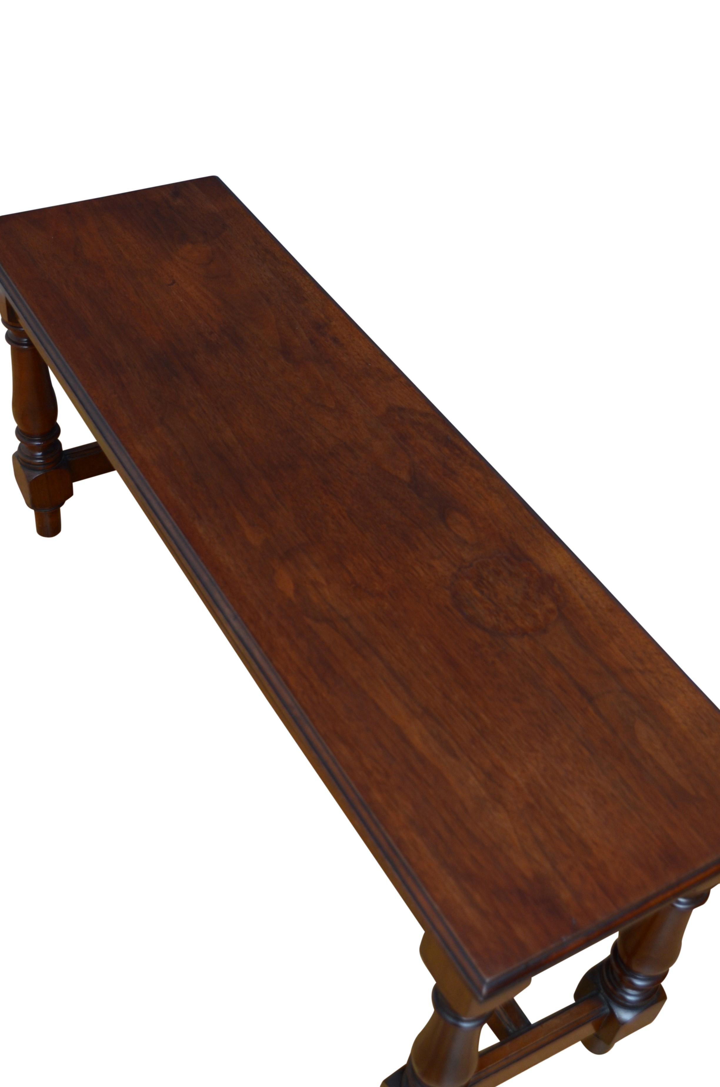 Victorian solid Walnut Hall Bench For Sale 1